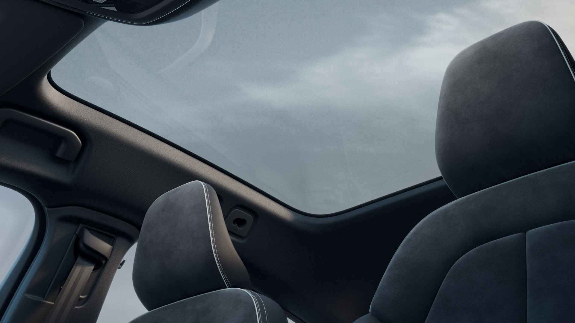 Volvo C40 Single Motor Extended Range Ultimate 82 kWh | Getint glas | 20" wielen | Trekhaak | Alcantara stoelen | - 22/22