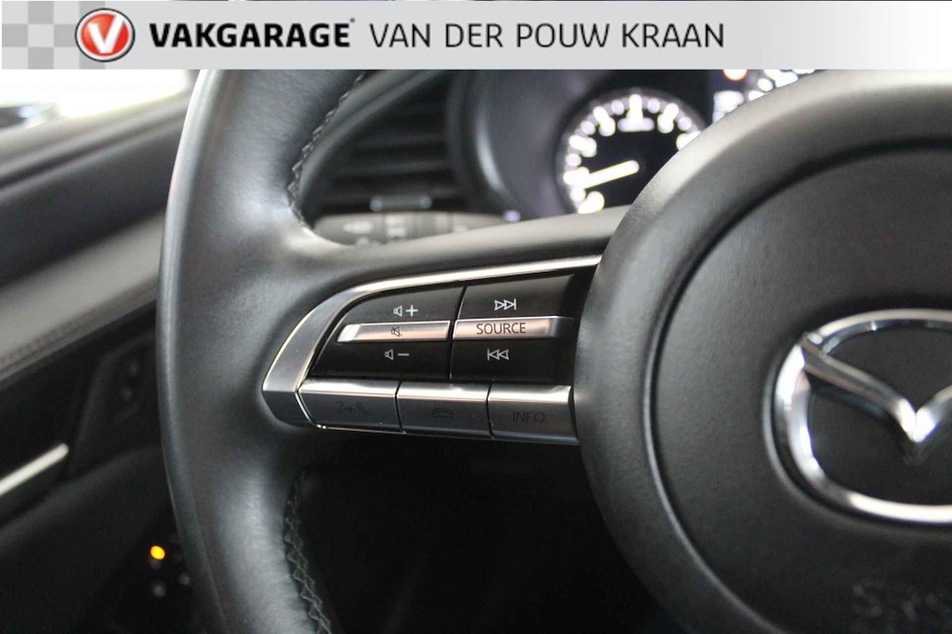 Mazda 3 2.0 e-SkyActiv-G Navigatie / Cruise control - 14/32