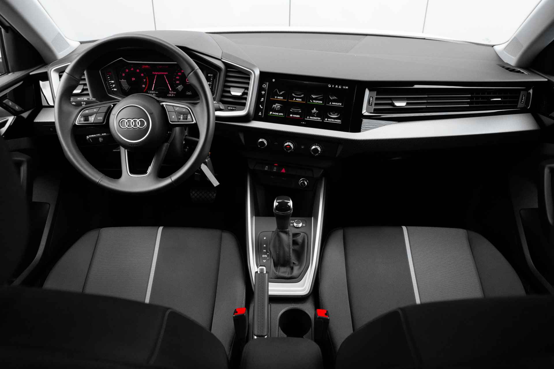 Audi A1 Sportback 25 TFSI Pro Line S-Tronic 7 | Audi virtual cockpit | Apple Carplay & Android Auto | Multifunctioneel lederen stuurwiel - 9/43