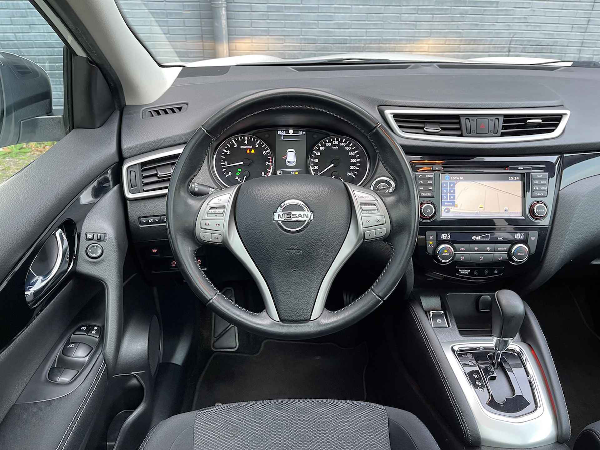 NISSAN Qashqai 1.2 115pk DIG-T Automaat N-Connecta | Panoramadak | Navigatie | Cruisecontrol | Climatecontrol | - 5/26