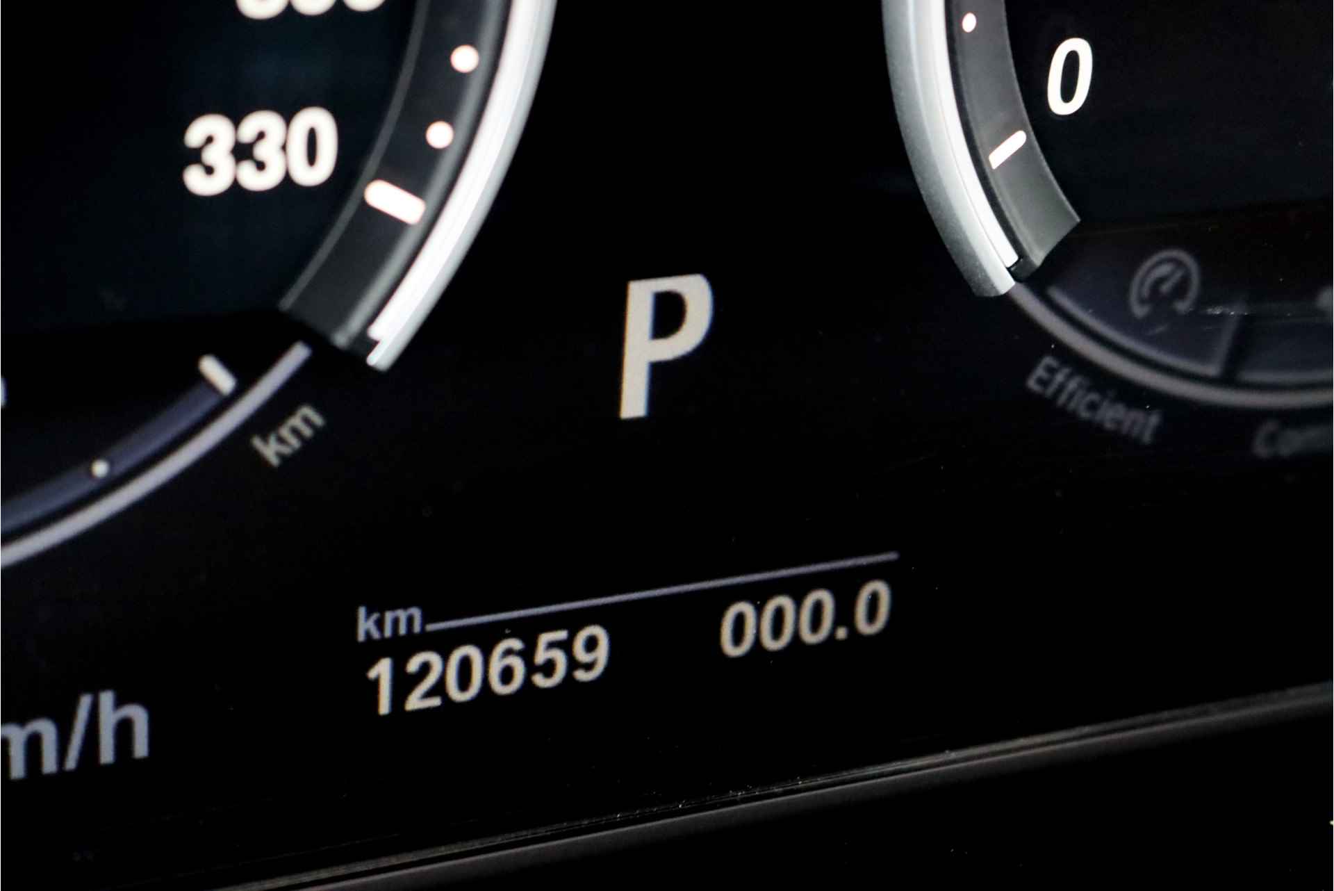 BMW X6 M Aut8, 575PK, Schuif/-Kanteldak, Carbon Interieur, Head-up Display, Harman-Kardon, Soft-Close, Elek. Trekhaak, Stoelverwarming/-ventilatie, Stuurwiel Verwarmd, Stoelverwarming Achter, Rijassistentiesysteem - 29/45