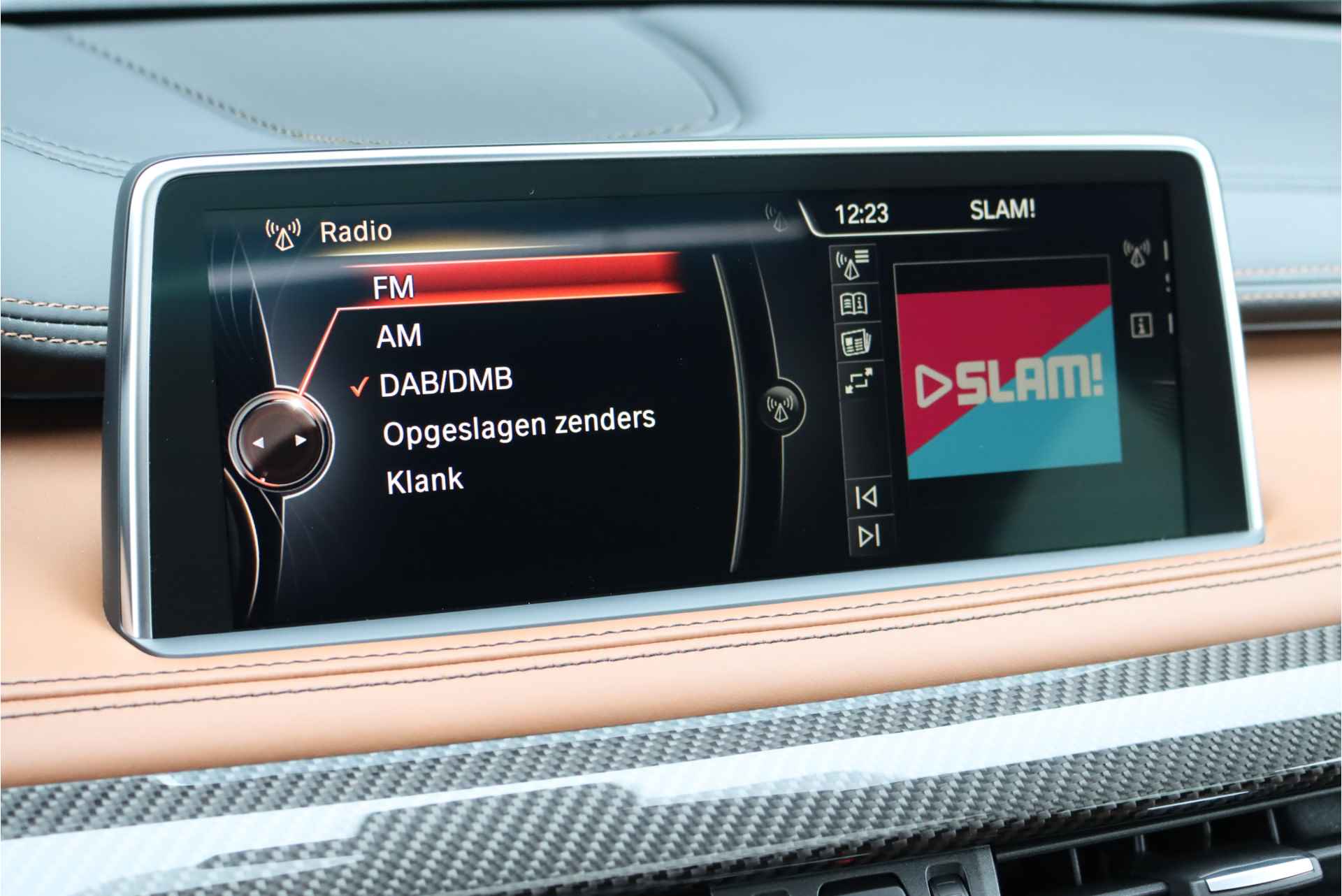 BMW X6 M Aut8, 575PK, Schuif/-Kanteldak, Carbon Interieur, Head-up Display, Harman-Kardon, Soft-Close, Elek. Trekhaak, Stoelverwarming/-ventilatie, Stuurwiel Verwarmd, Stoelverwarming Achter, Rijassistentiesysteem - 41/45