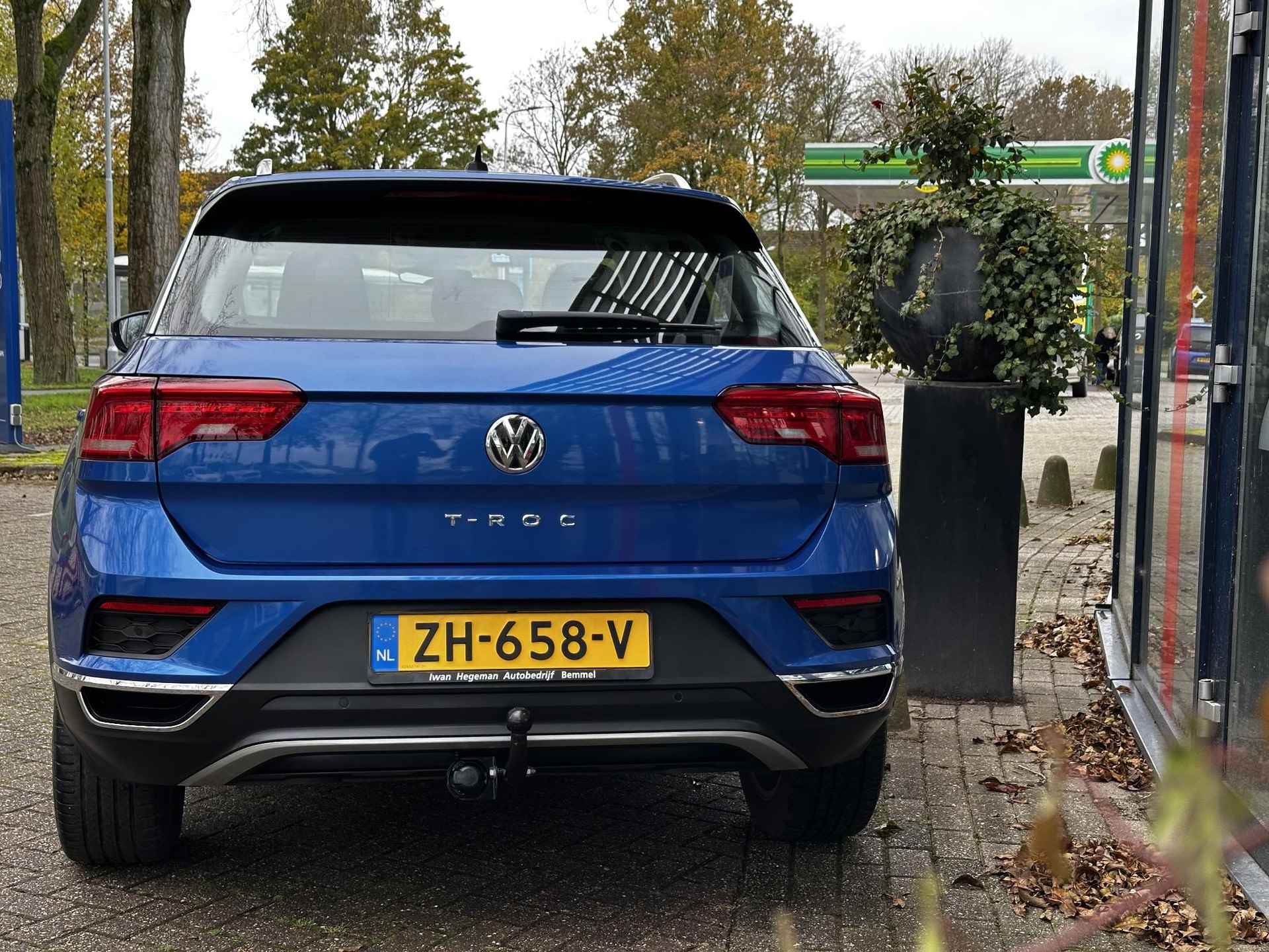 Volkswagen T-Roc 1.0 TSI Style | Navi | ECC | PDC | Cruise Control | TREKHAAK - 4/29