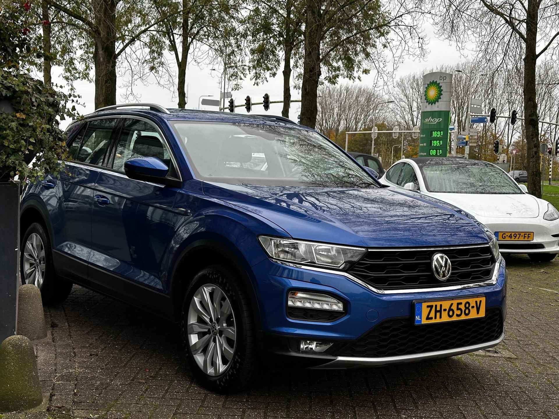 Volkswagen T-Roc 1.0 TSI Style | Navi | ECC | PDC | Cruise Control | TREKHAAK - 10/29