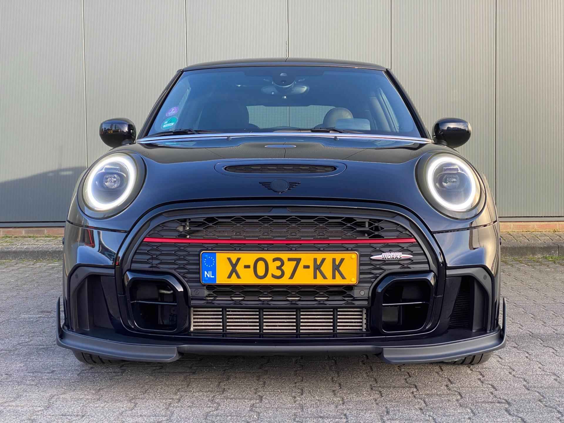 MINI 2.0 JCW 231PK | Moshammer Frontlip | Leder Lounge | CarPlay | Panoramadak | Stuurverwarming - 10/42