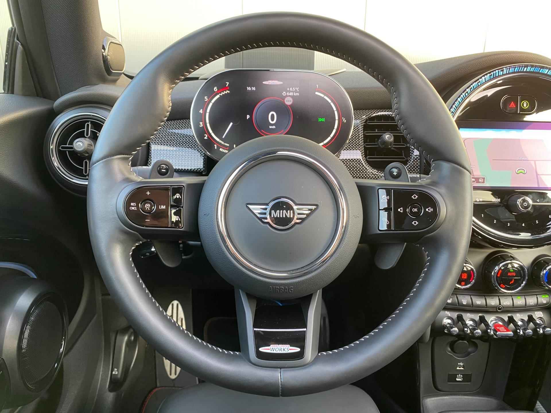 MINI 2.0 JCW 231PK | Moshammer Frontlip | Leder Lounge | CarPlay | Panoramadak | Stuurverwarming - 24/42