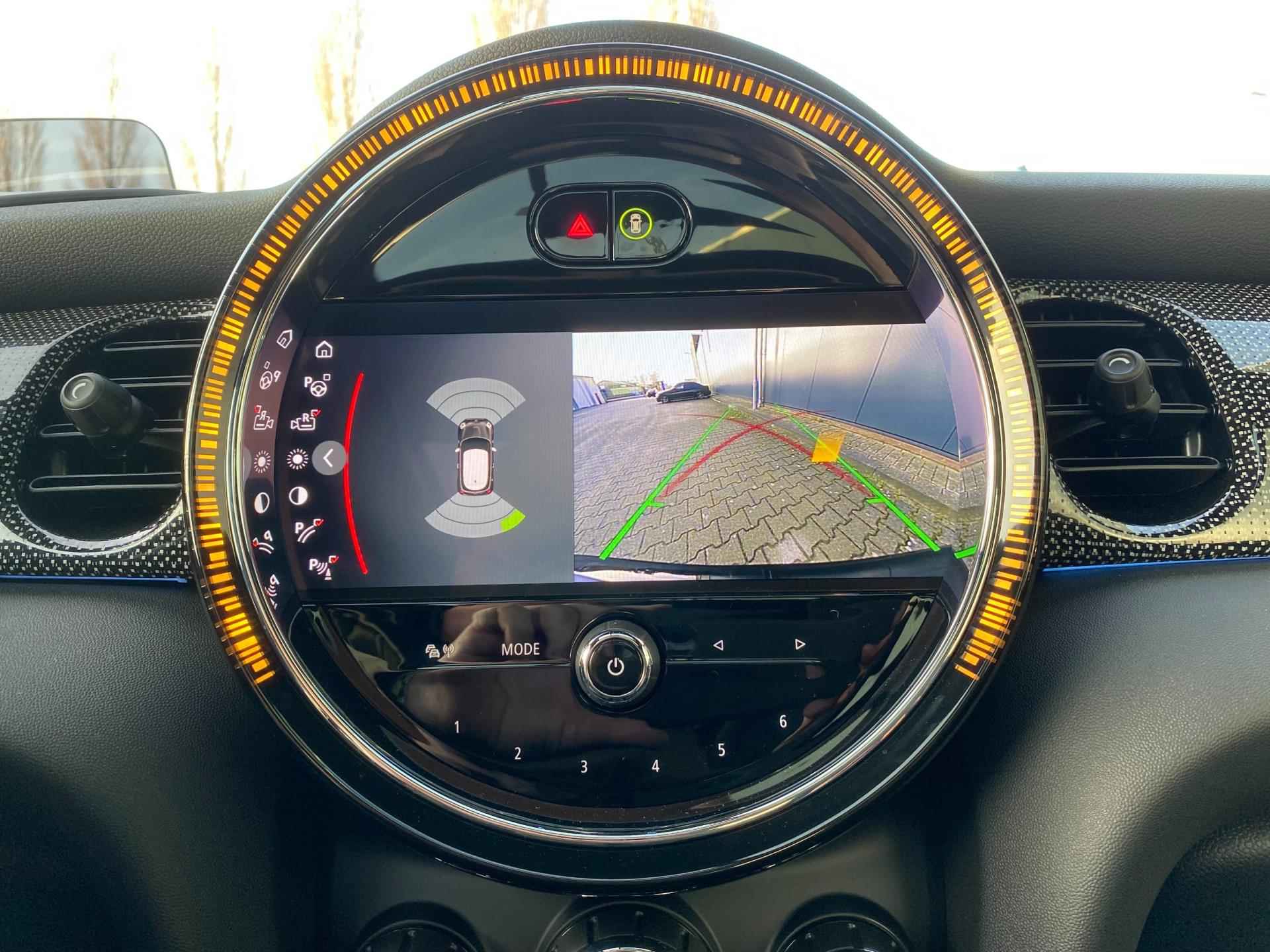 MINI 2.0 JCW 231PK | Moshammer Frontlip | Leder Lounge | CarPlay | Panoramadak | Stuurverwarming - 30/42