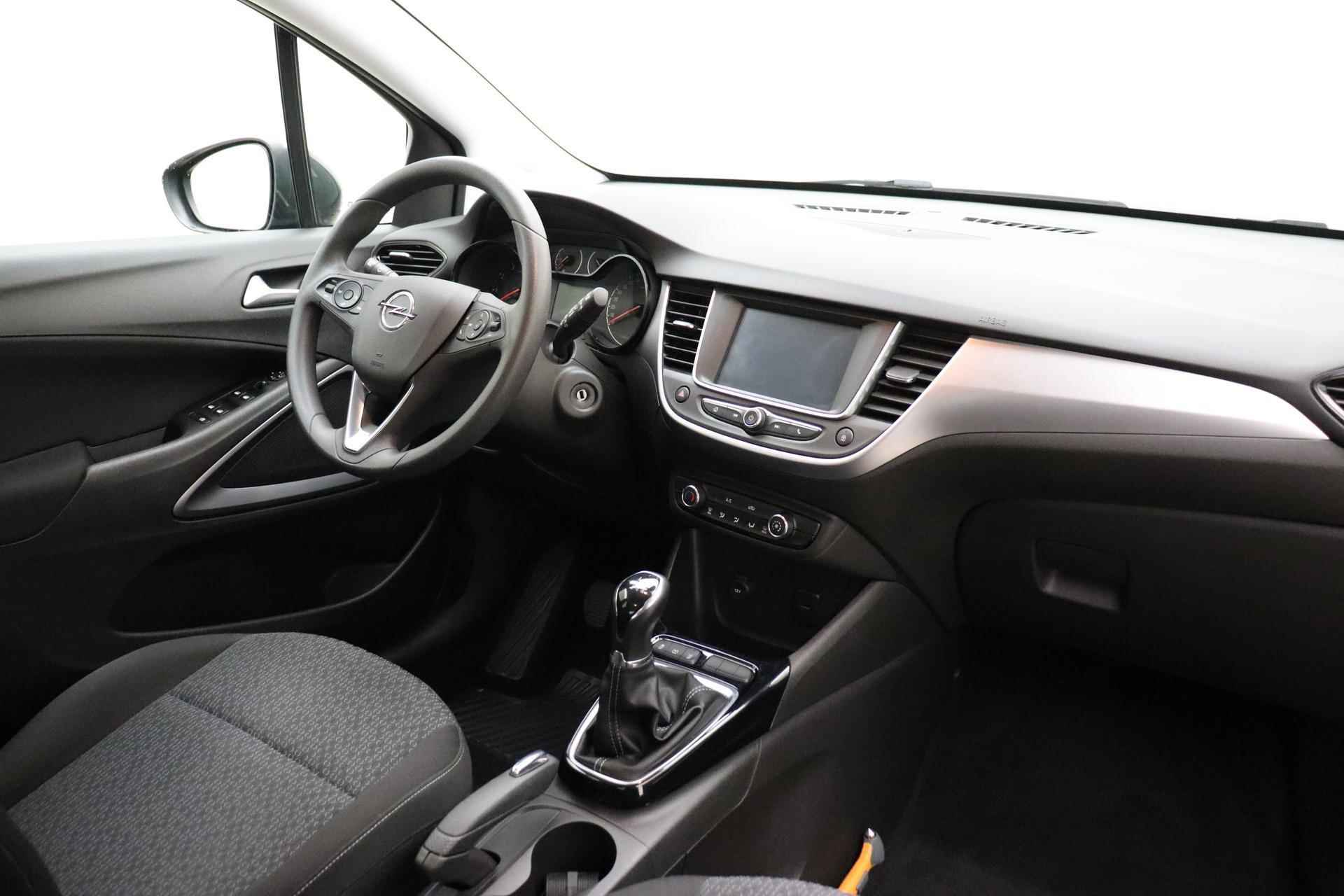 Opel Crossland X 1.2 Online Edition 82pk | Airco | Cruise Control | Navigatie via Apple Carplay Android Auto | Weinig kilometers | 1e Eigenaar - 4/31