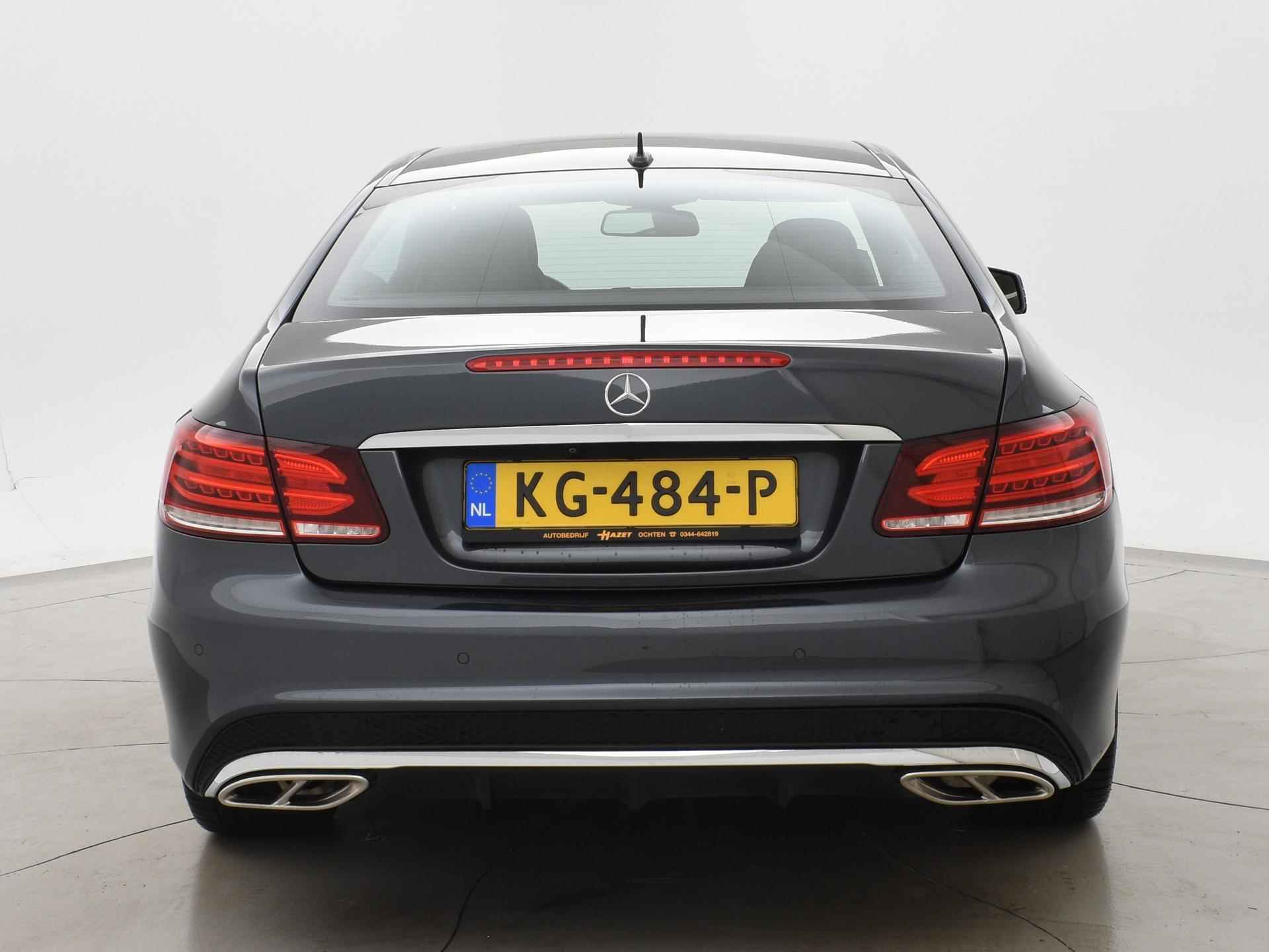 Mercedes-Benz E-klasse Coupé 200 AUT7 AMG SPORT + LEDER / SPORTSTOELEN / CAMERA / LED - 9/37