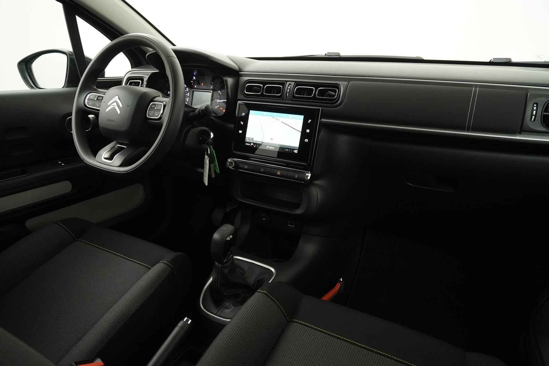 Citroen C3 1.2 PureTech C-Series | Navigatie | Apple/Android Carplay | Zondag Open! - 2/33