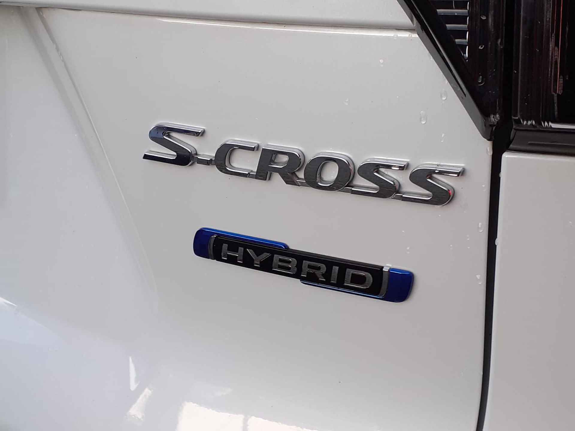 Suzuki S-Cross 1.5 Full Hybrid Style Automaat / Trekhaak / - 10/24