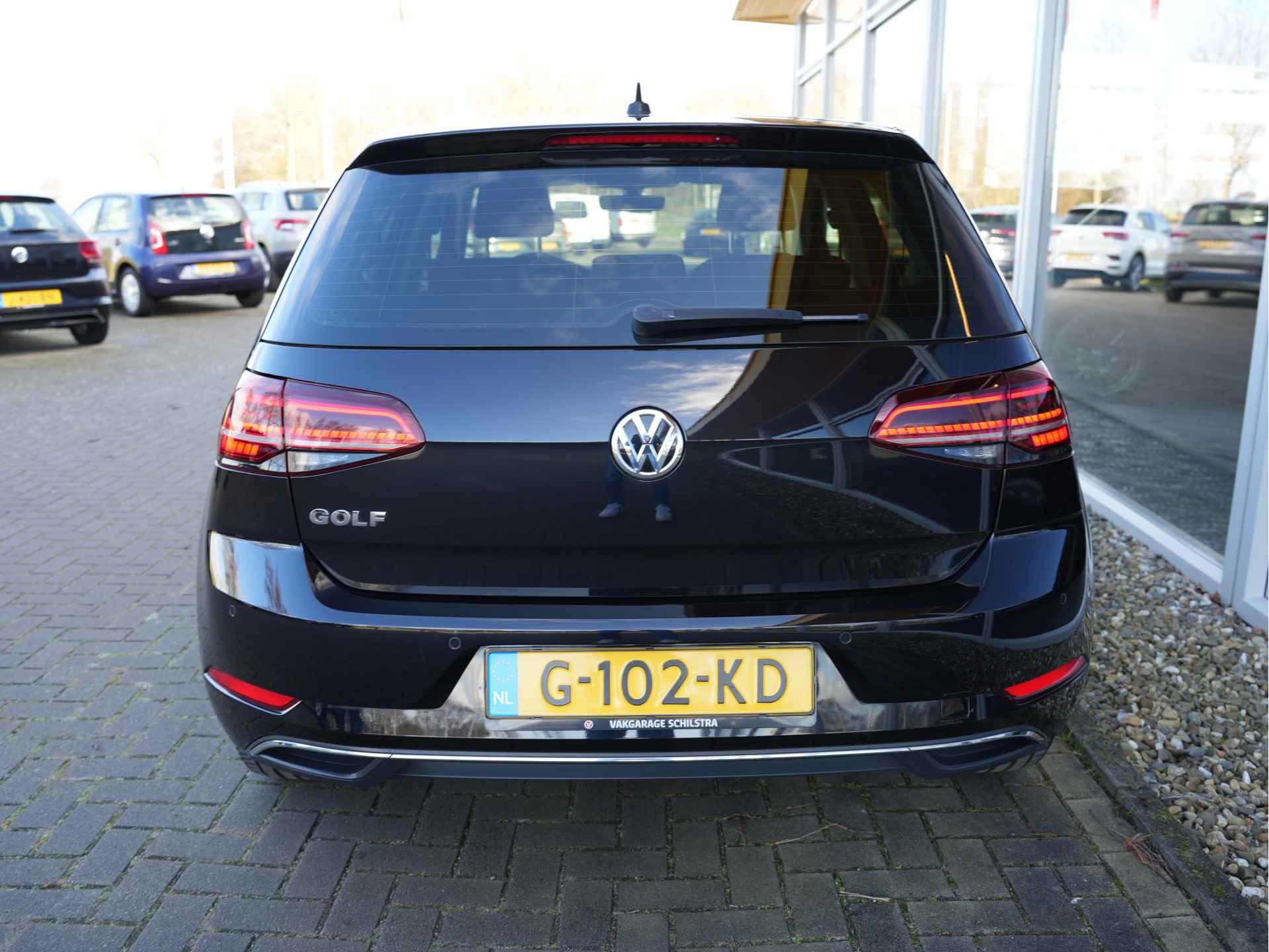 Volkswagen Golf 1.0 TSI Comfortline Business | Navigatie | Climate Control | Stoelverwarming - 11/33