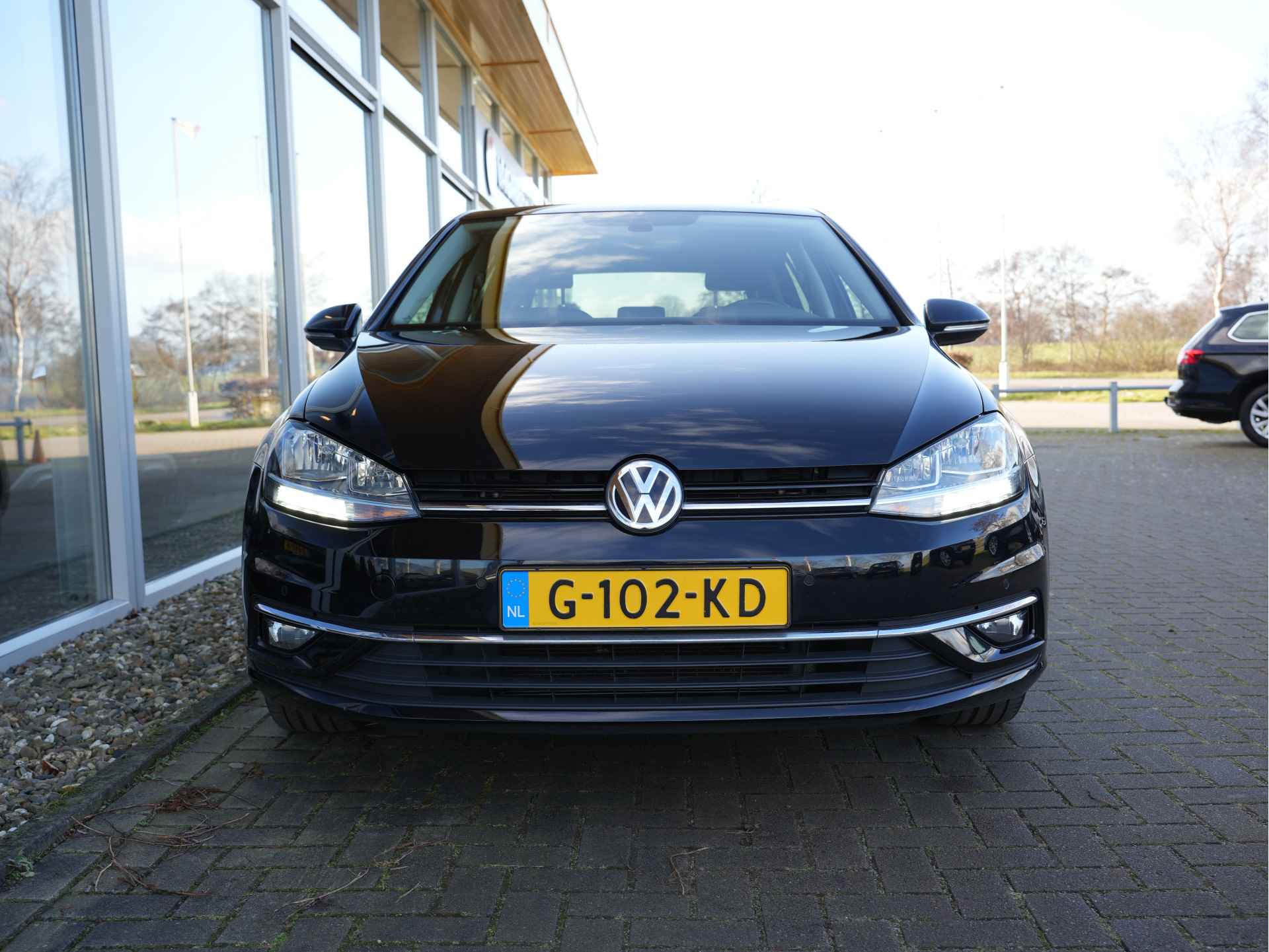 Volkswagen Golf 1.0 TSI Comfortline Business | Navigatie | Climate Control | Stoelverwarming - 13/33