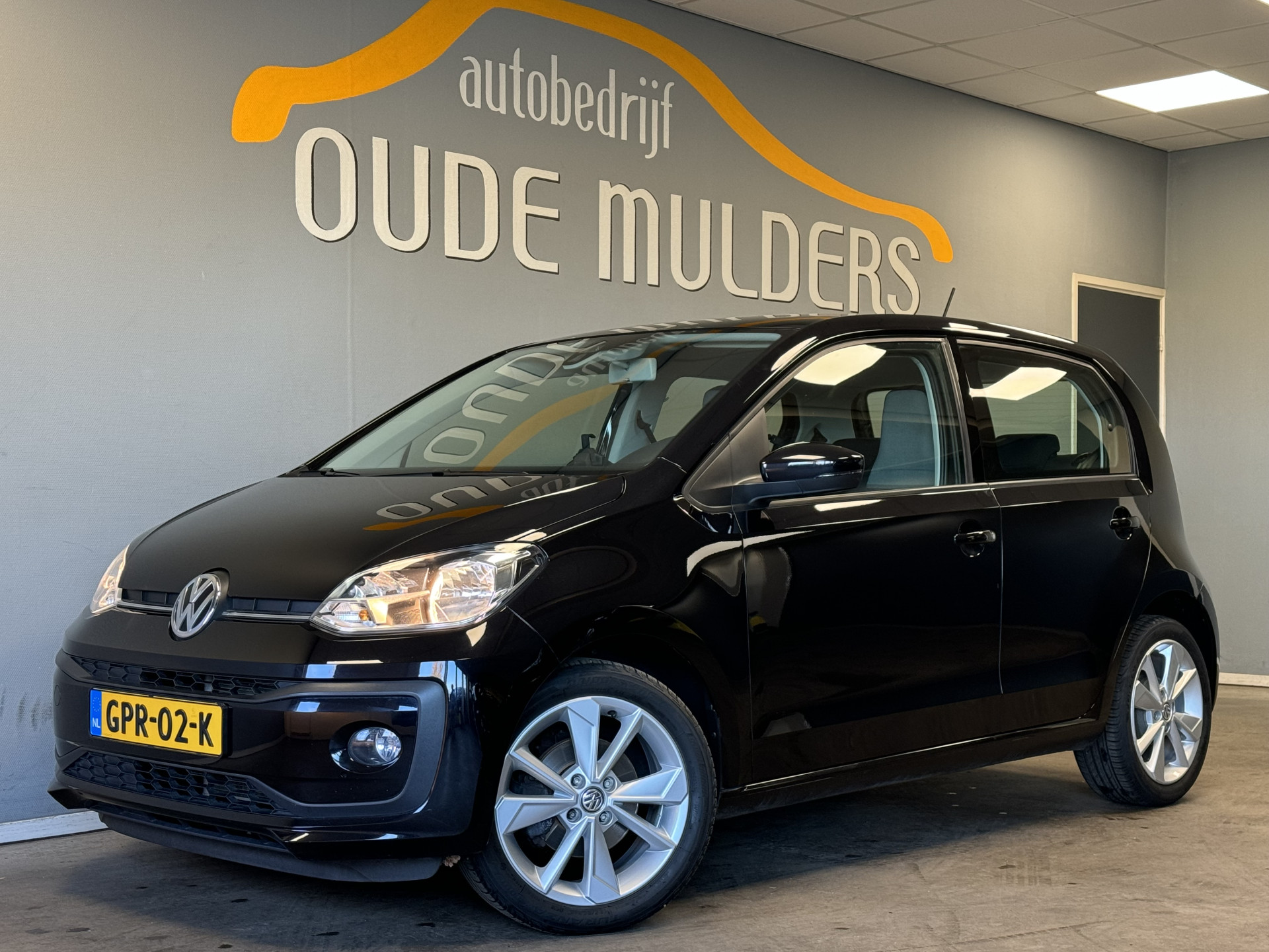 Volkswagen up! 1.0 BMT move up! Cruise/Stoelverwarming/Bluetooth