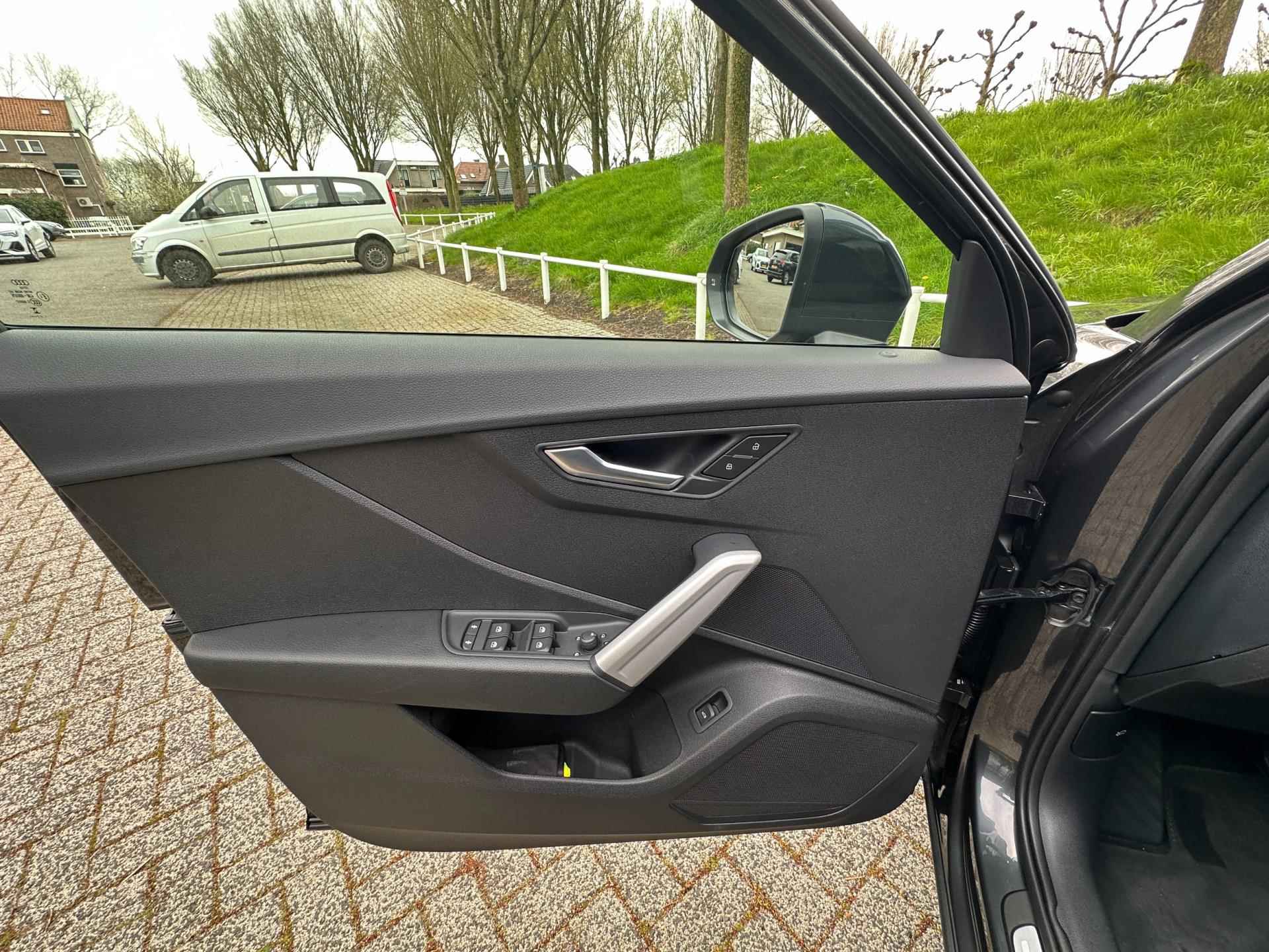 Audi Q2 30 TFSI Attitude camera - elekt- achterklep - stoelverw. - 14/21