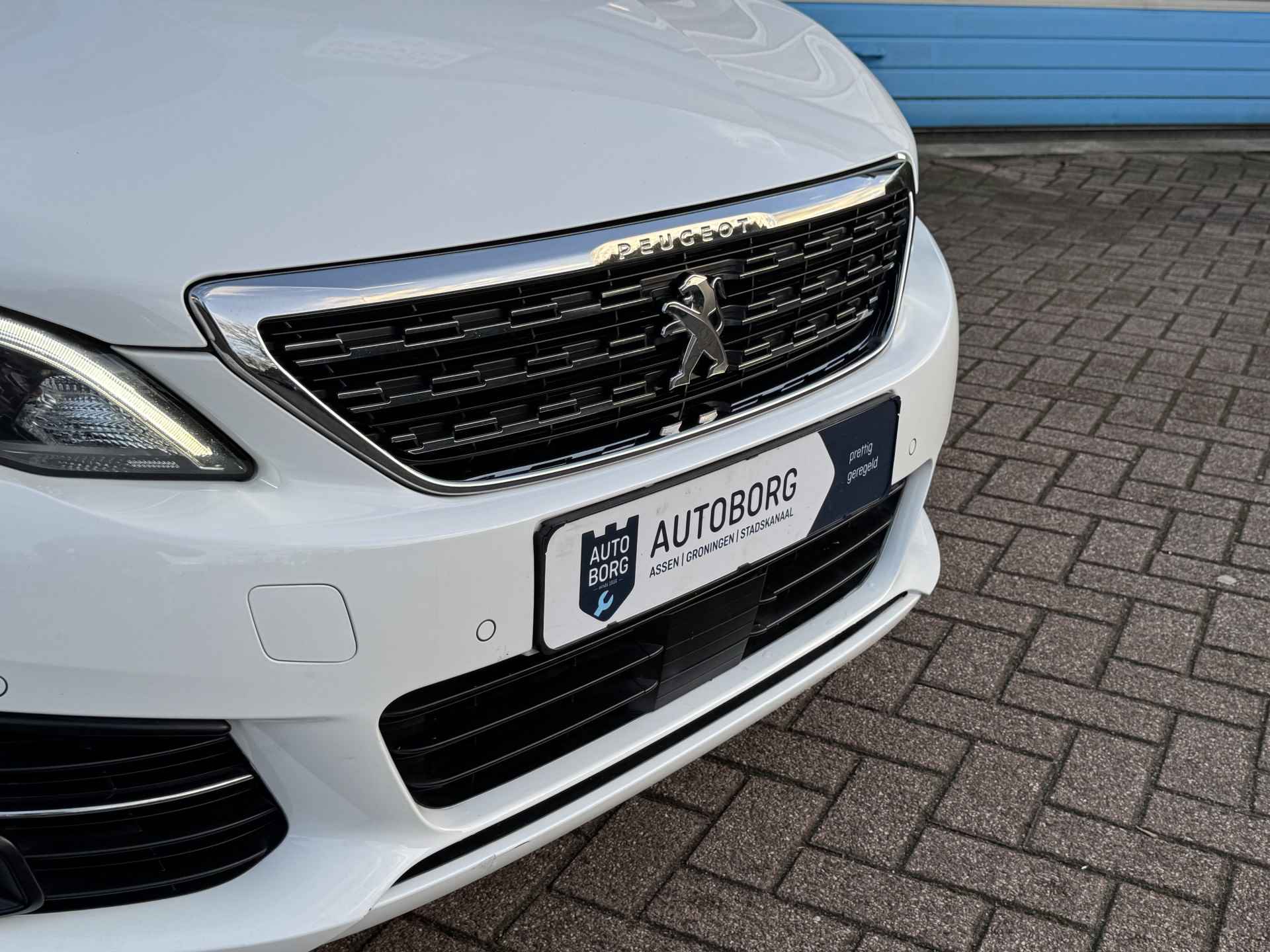 Peugeot 308 SW 1.2 PureTech Blue Lease Allure | Trekhaak | Virtual Cockpit | Rijklaar + 12 Maand BOVAG Garantie - 40/49