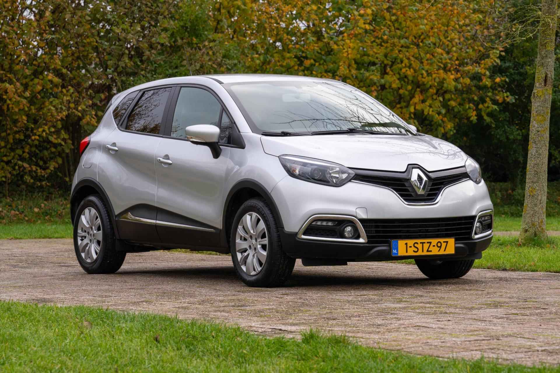 Renault Captur 1.2 TCe Expression 1e Eig. 28.000 km + NAP - 2/32