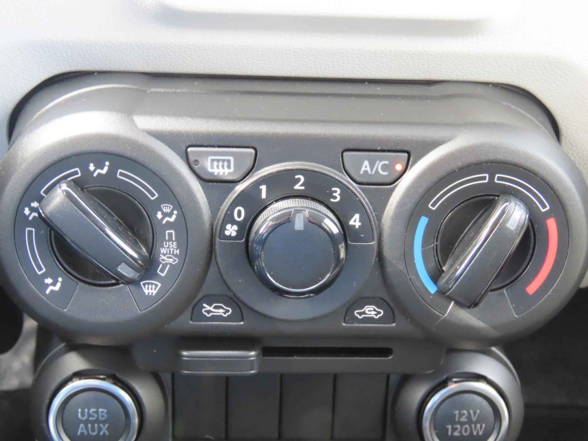 Suzuki Ignis 1.2 Select Apple Carplay/Android Auto - 18/30