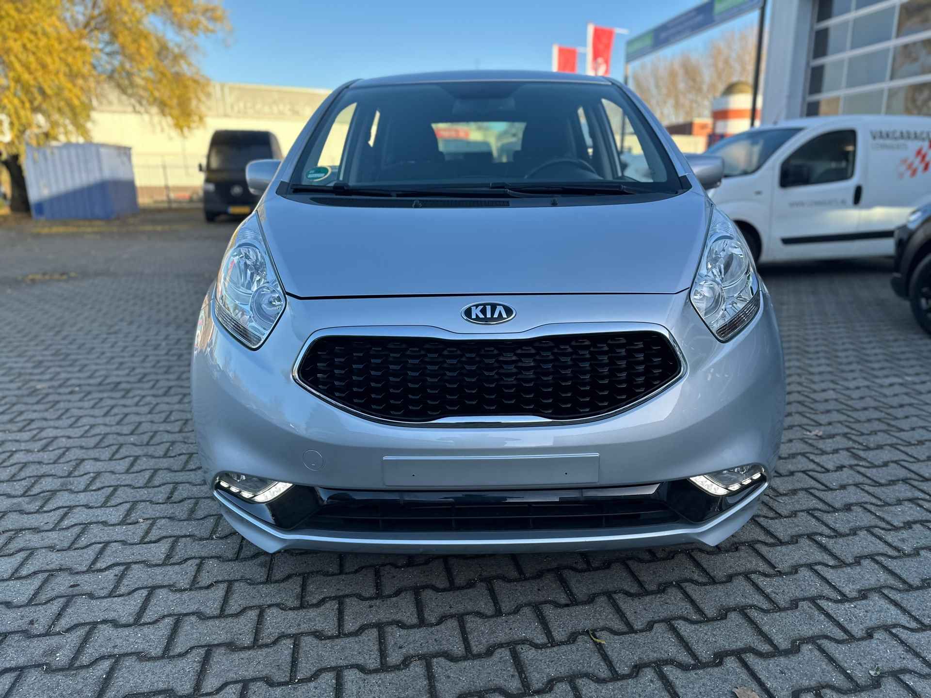 Kia VENGA 1.4 CVVT DynamicLine - 3/24