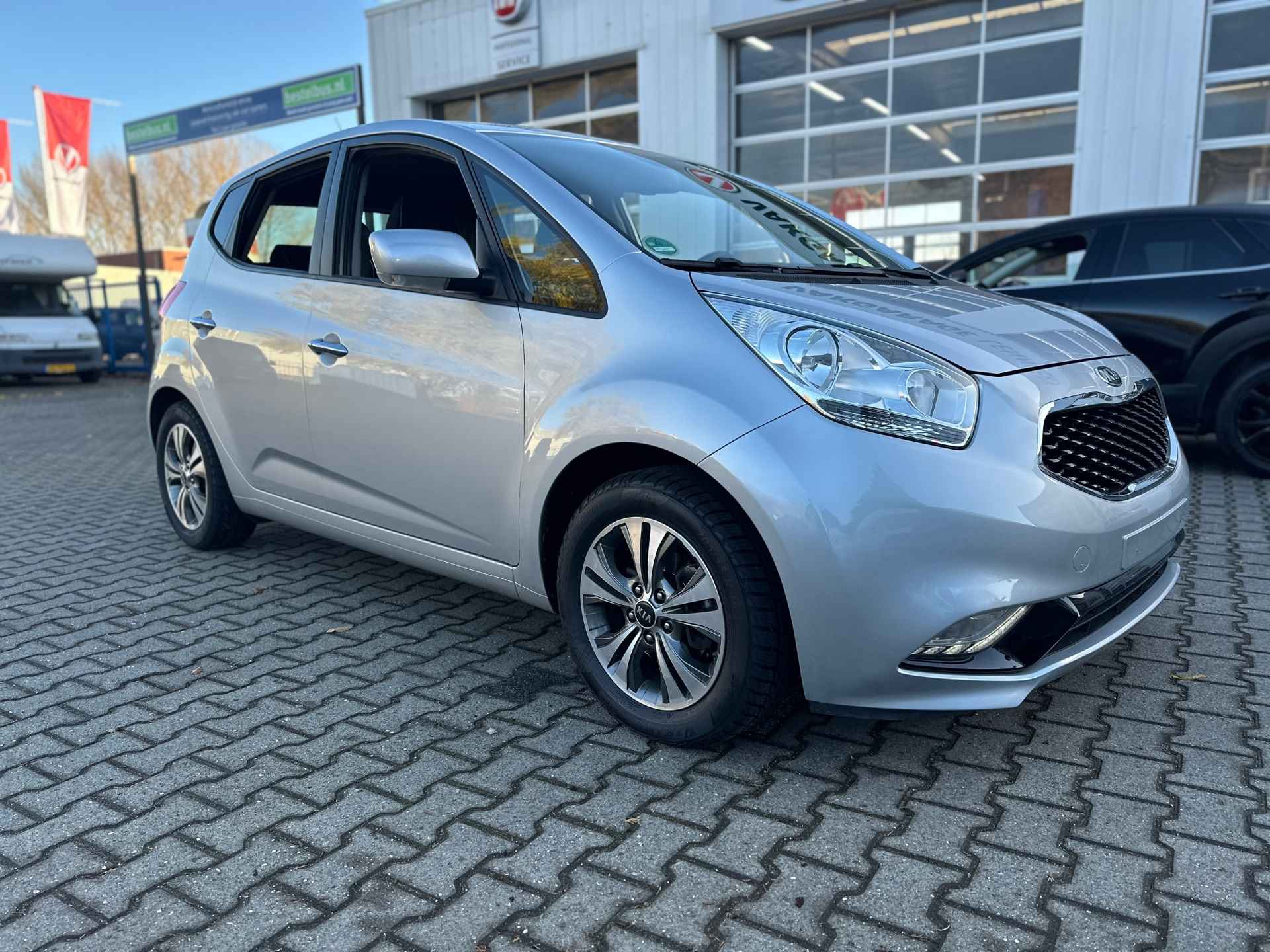 Kia VENGA 1.4 CVVT DynamicLine - 4/24