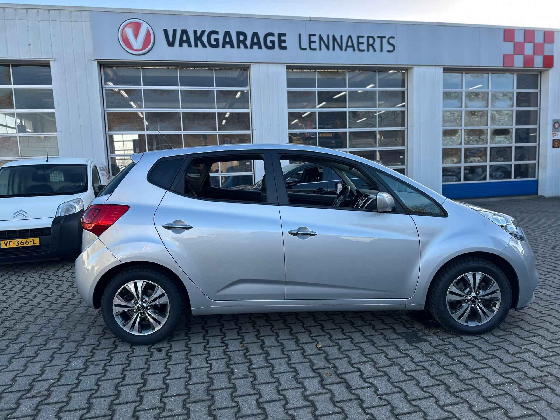 Kia VENGA 1.4 CVVT DynamicLine - 11/24