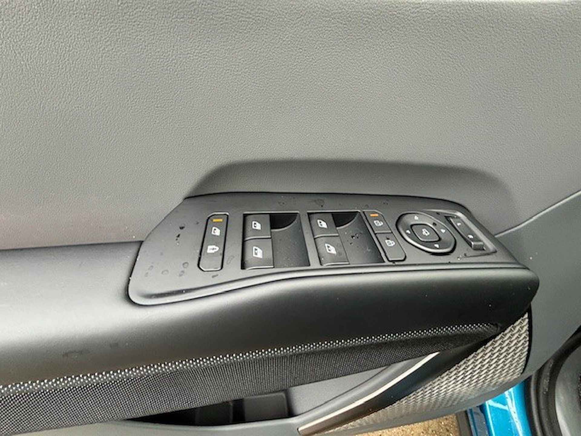 Kia EV9 Launch Edition GT-Line AWD 100 kWh - Demo - Apple Carplay/Android Auto - Cruise control adaptief met stop&go en stuurhulp - Vehicle to Home - Fabrieksgarantie 10-2030 - 10/44