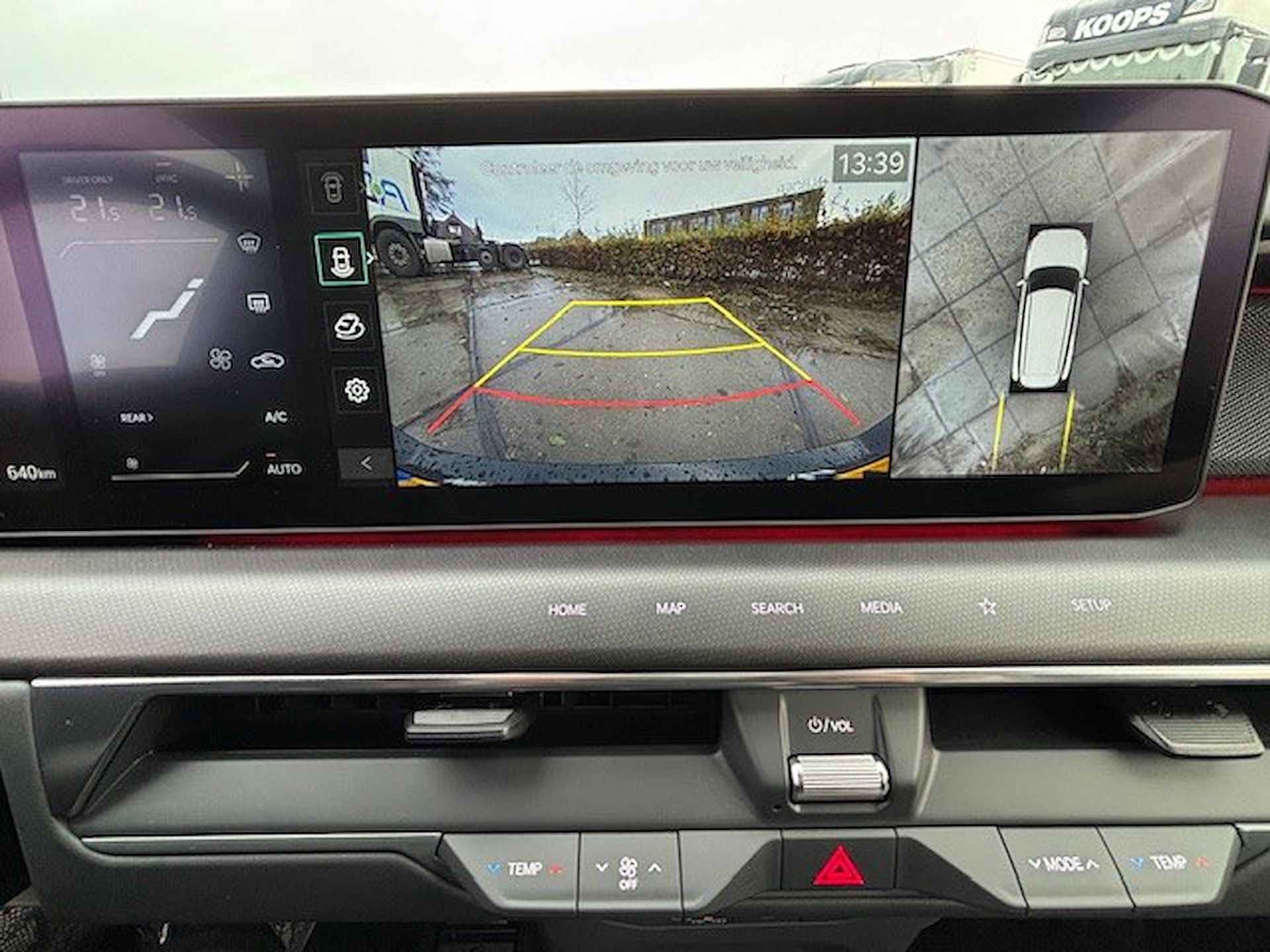 Kia EV9 Launch Edition GT-Line AWD 100 kWh - Demo - Apple Carplay/Android Auto - Cruise control adaptief met stop&go en stuurhulp - Vehicle to Home - Fabrieksgarantie 10-2030 - 22/44