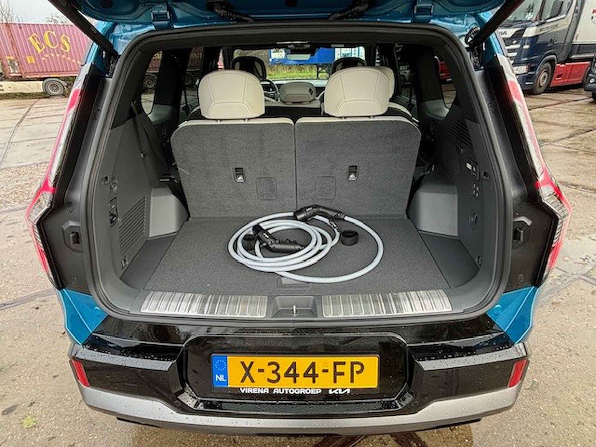 Kia EV9 Launch Edition GT-Line AWD 100 kWh - Demo - Apple Carplay/Android Auto - Cruise control adaptief met stop&go en stuurhulp - Vehicle to Home - Fabrieksgarantie 10-2030 - 27/44