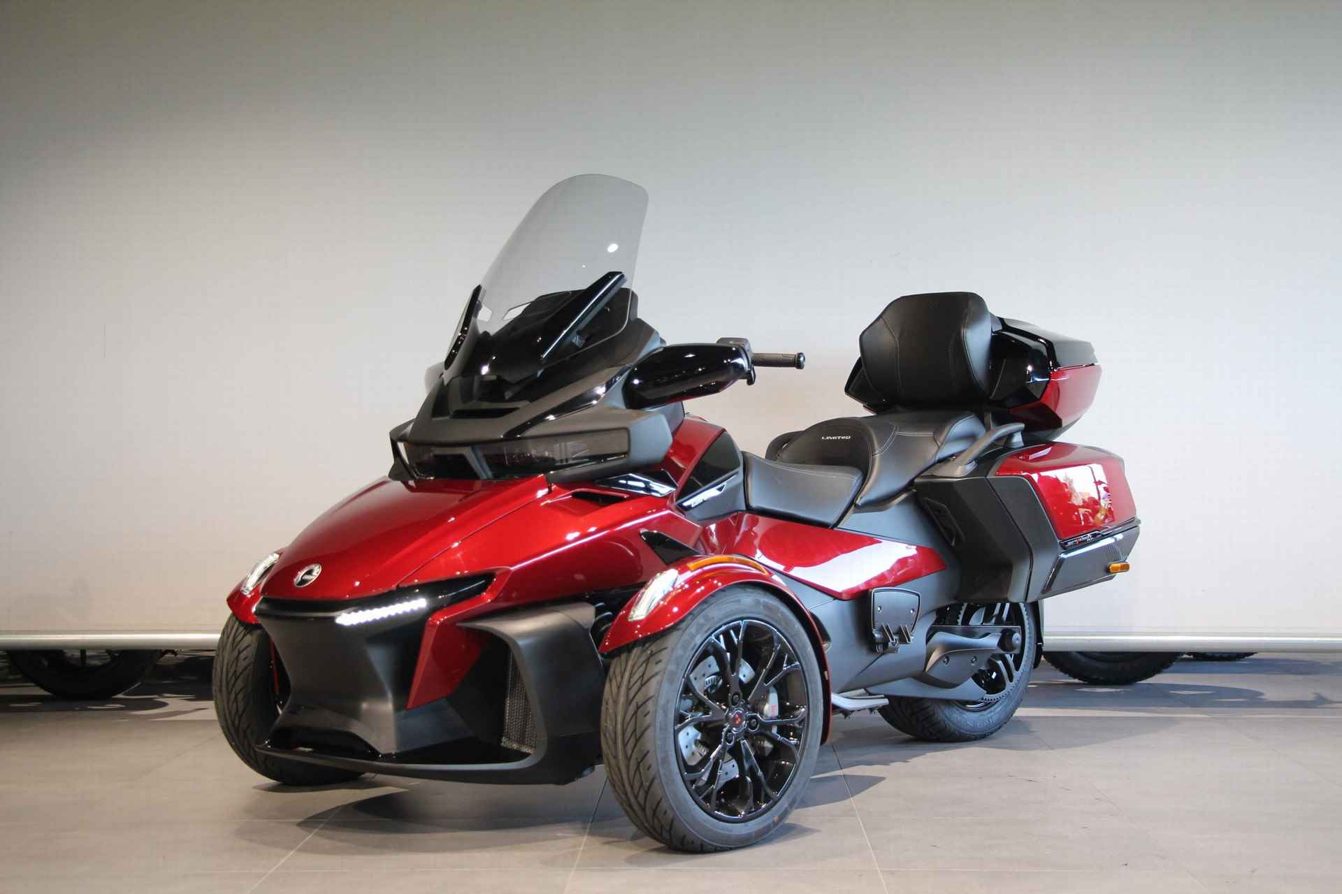 CAN-AM SPYDER RT LIMITED - 4/13