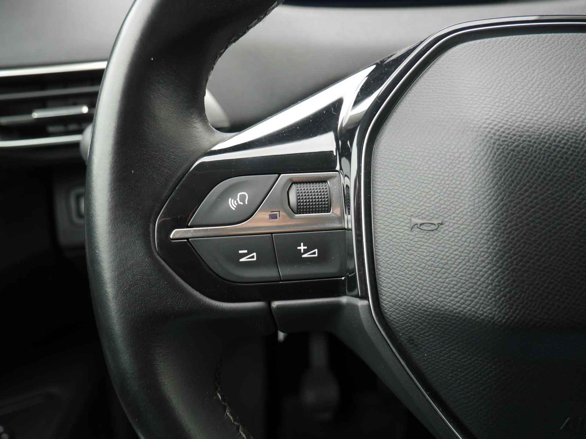 Peugeot 3008 1.5 BlueHDi Blue Lease Premium Handgeschakeld | LMV | 1500KG Trekgewicht | Camera | Achterklep Elektrisch | Stoelverwarming Voor | Cruise Control | Draadloos Opladen | Navigatie | Start Stop - 15/48