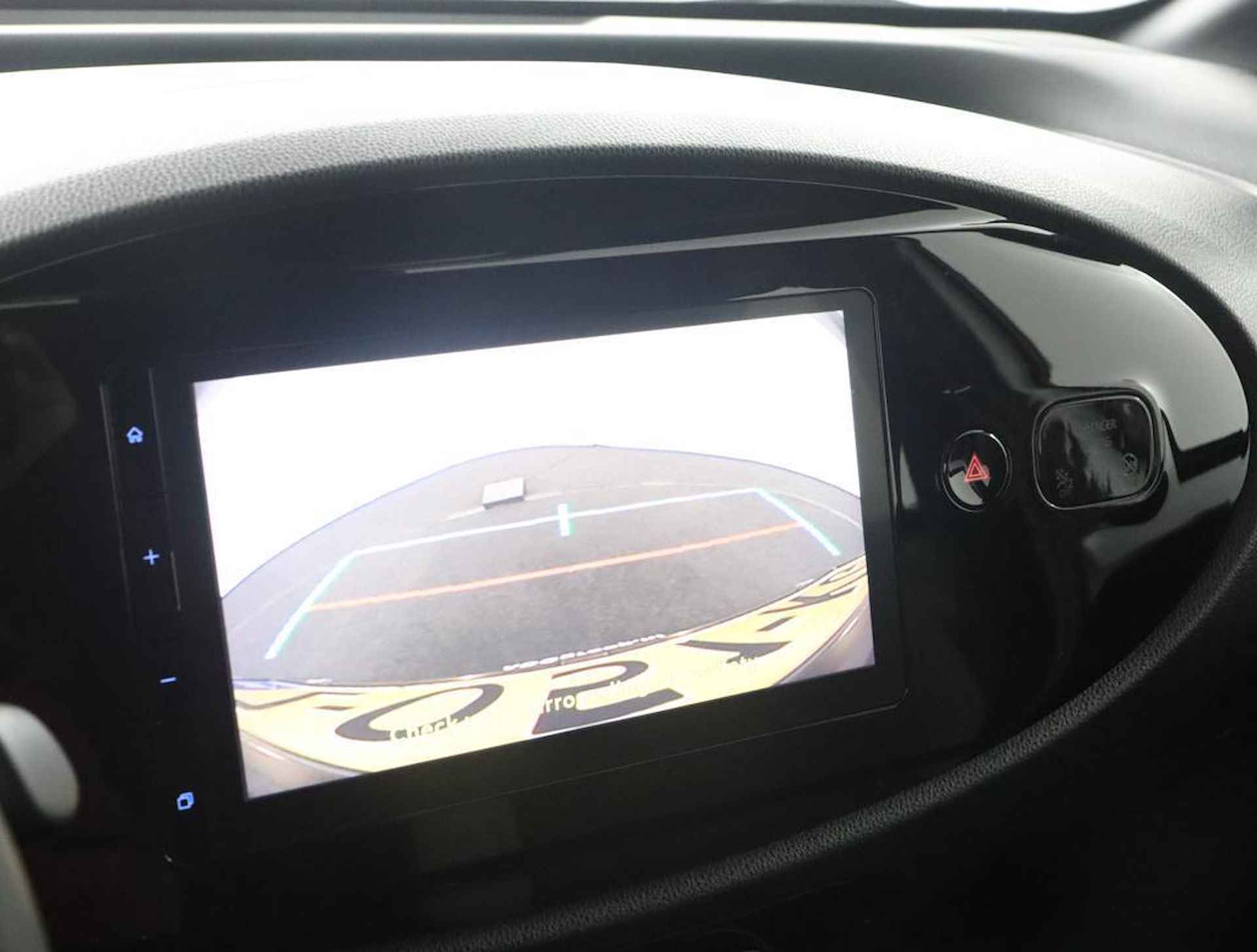 Toyota Aygo X 1.0 VVT-i MT Play | Apple carplay & Android Auto | Airconditioning | Achteruitrijcamera | - 8/53