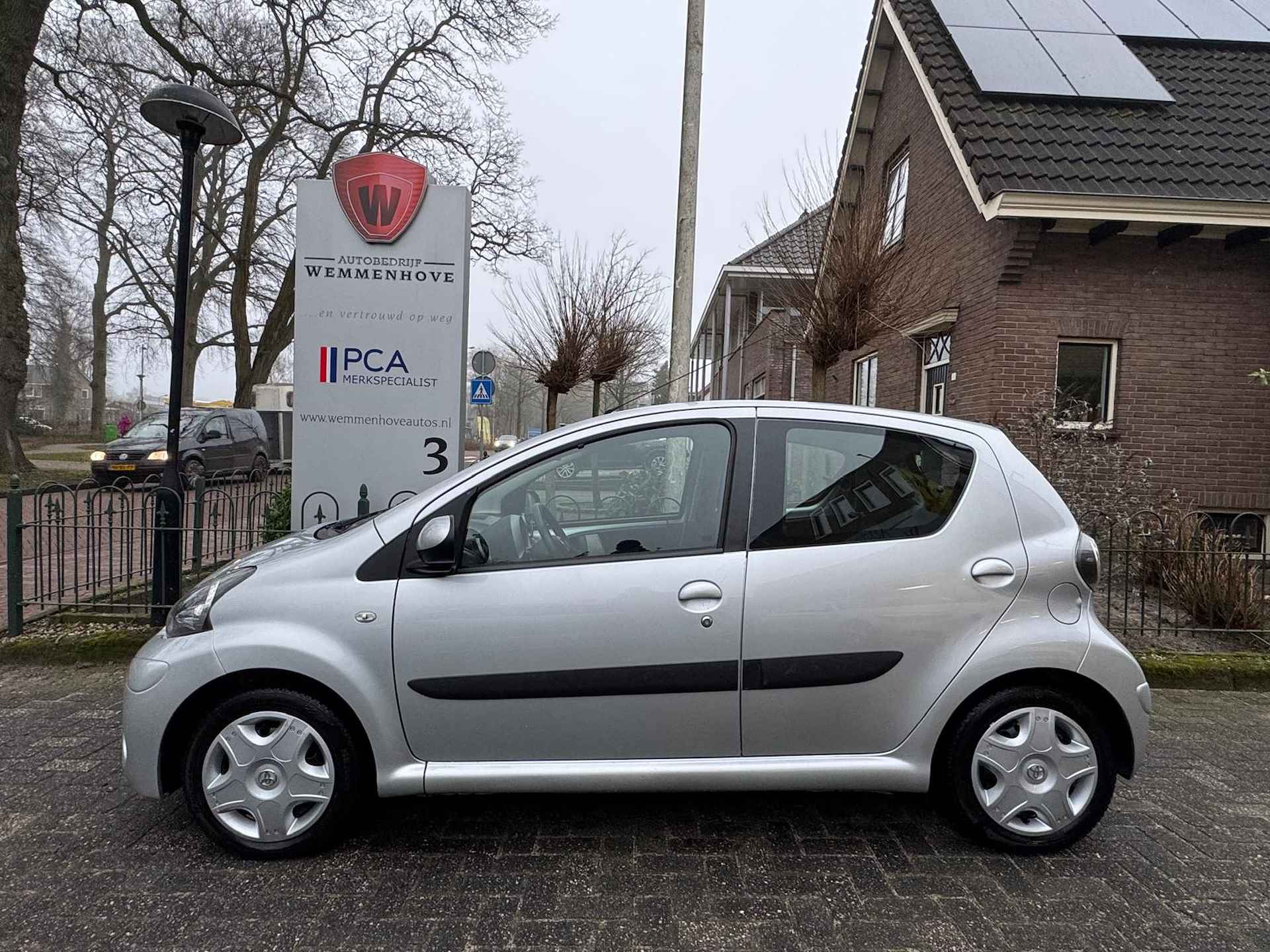 Toyota Aygo 1.0 VVT-i Aspiration - 9/32