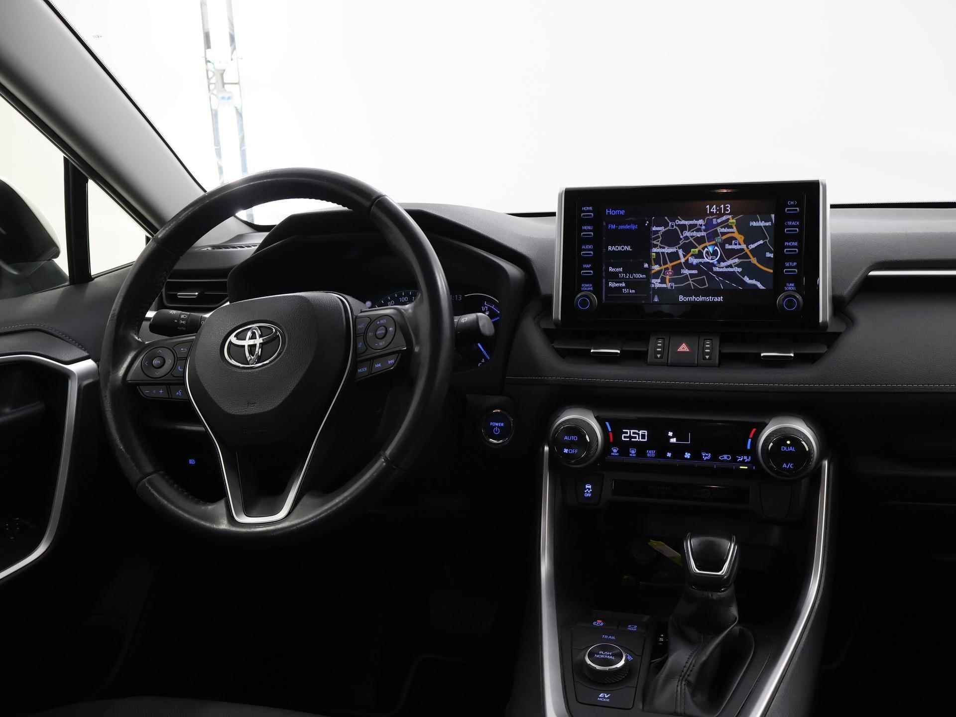 Toyota RAV4 2.5 Hybrid AWD Dynamic | Trekhaak | Navigatie | Parkeercamera | Climate Control | Keyless Go | - 10/42