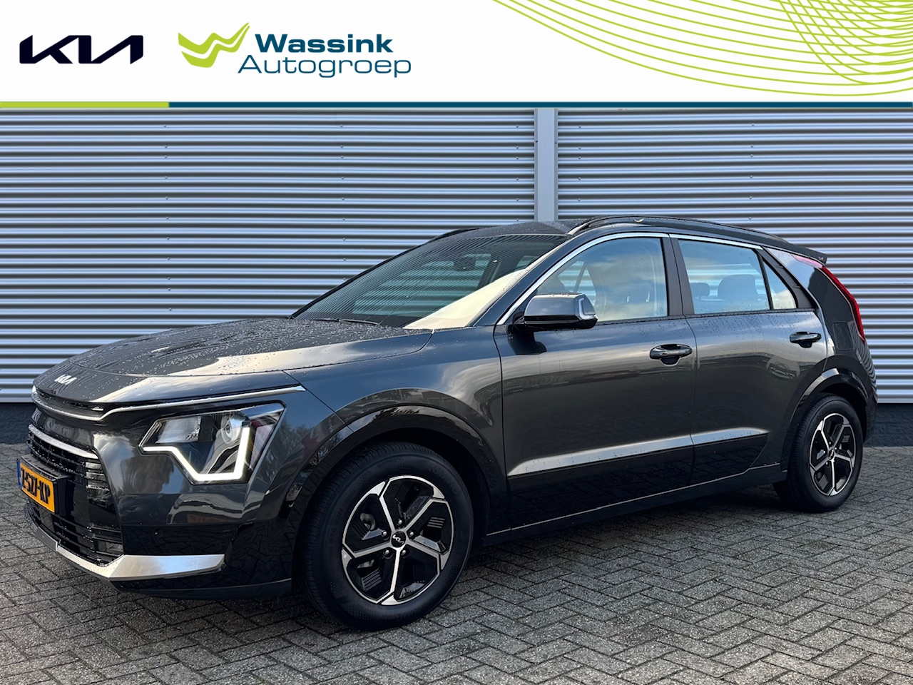 KIA Niro 1.6 GDi Hybrid 141pk DCT6 DynamicLine | Navigatie | Climate | Parkeersensoren voor |