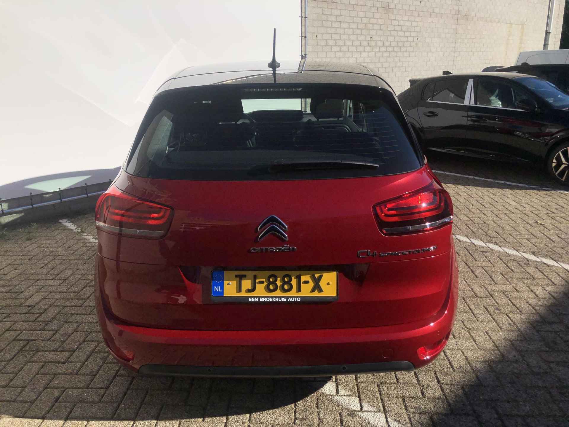 Citroën C4 Spacetourer 1.2 PureTech Feel - 10/26