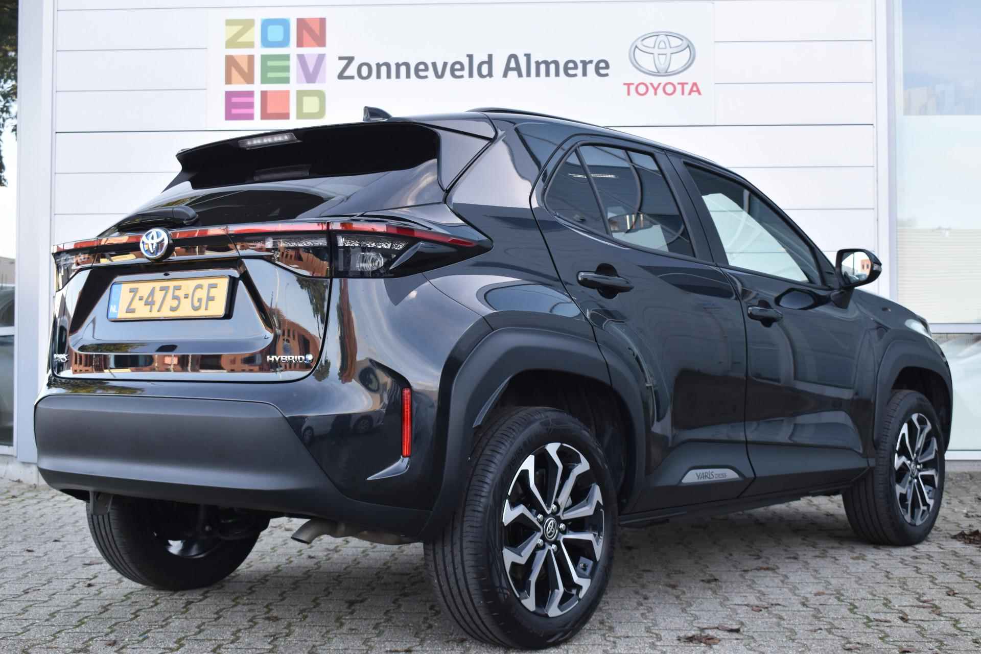 Toyota Yaris Cross 1.5 Hybrid Dynamic - 8/32