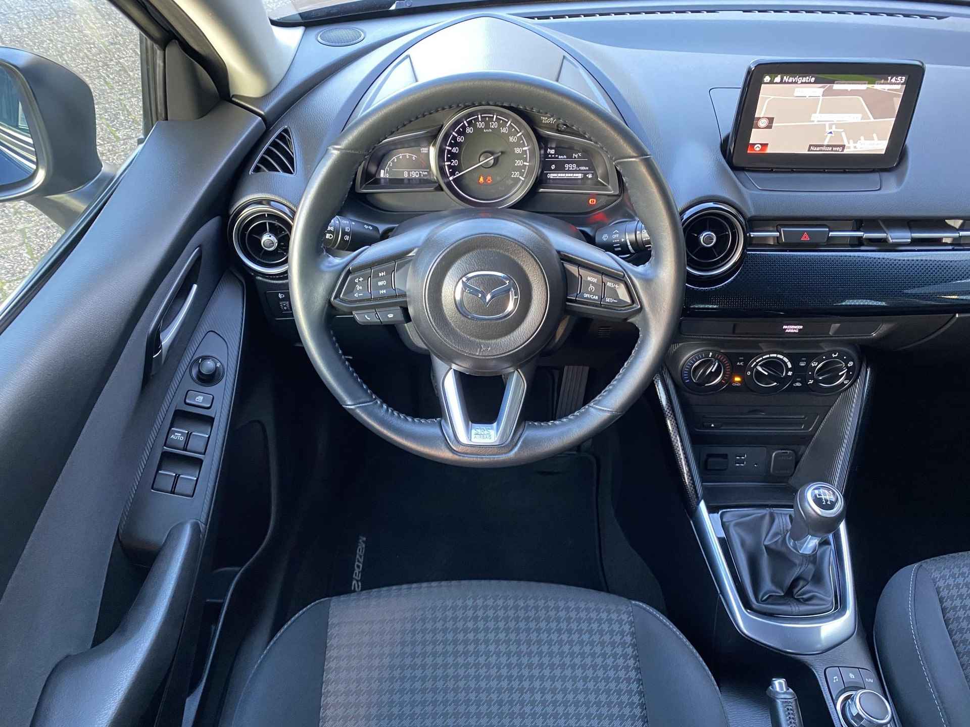 Mazda 2 1.5 Skyactiv-G Dynamic+ - 10/28