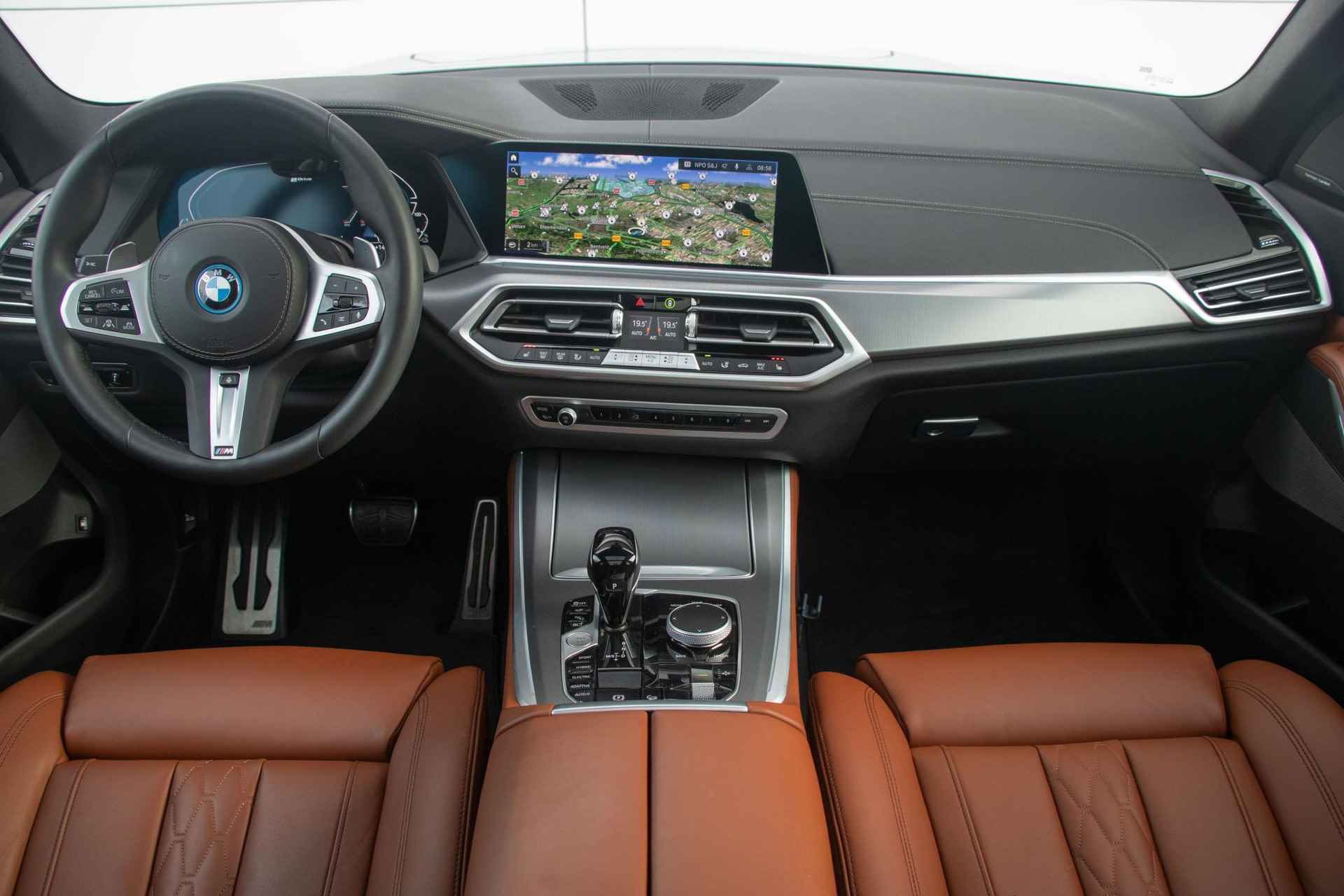 BMW X5 xDrive45e High Executive | Harman Kardon | Driving Assistant Professional | Panoramadak Sky Lounge - 4/33