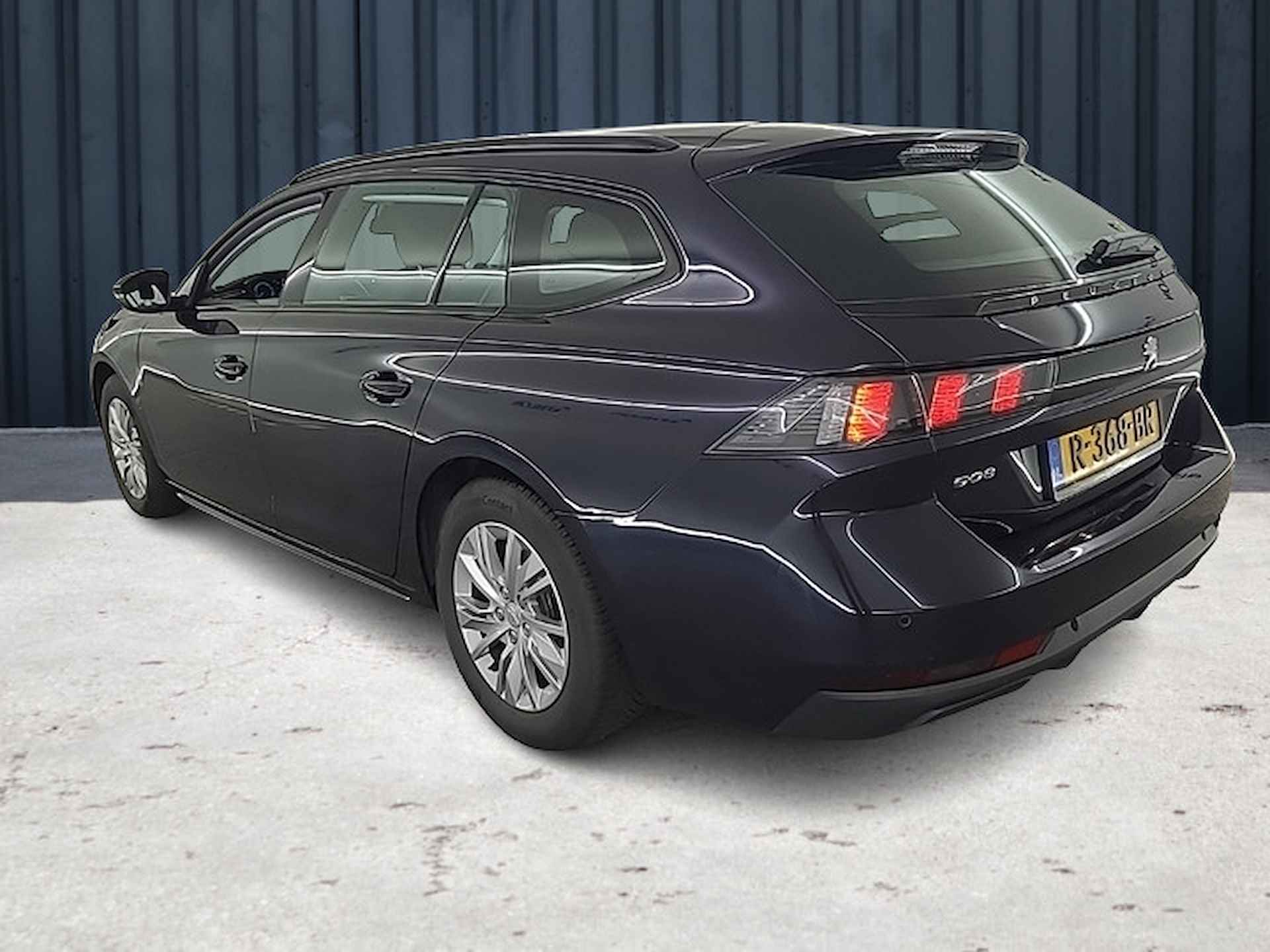 Peugeot 508 SW 1.2 PureTech Active Pack Business (131 PK) 1e-Eig. Peugeot-Dealer-Onderh. BOVAG-Garantie. NL-Auto. Navigatie/Apple-Carplay/Android-Auto, Cruisecontrol, Keyless-Entry/Start, Head-Up, Parkeersensoren-V+A, Achteruitrijcamera, DAB, Licht-Zicht-Pakket, Lm-Velgen-16Inch, Privacy-Glas - 5/21