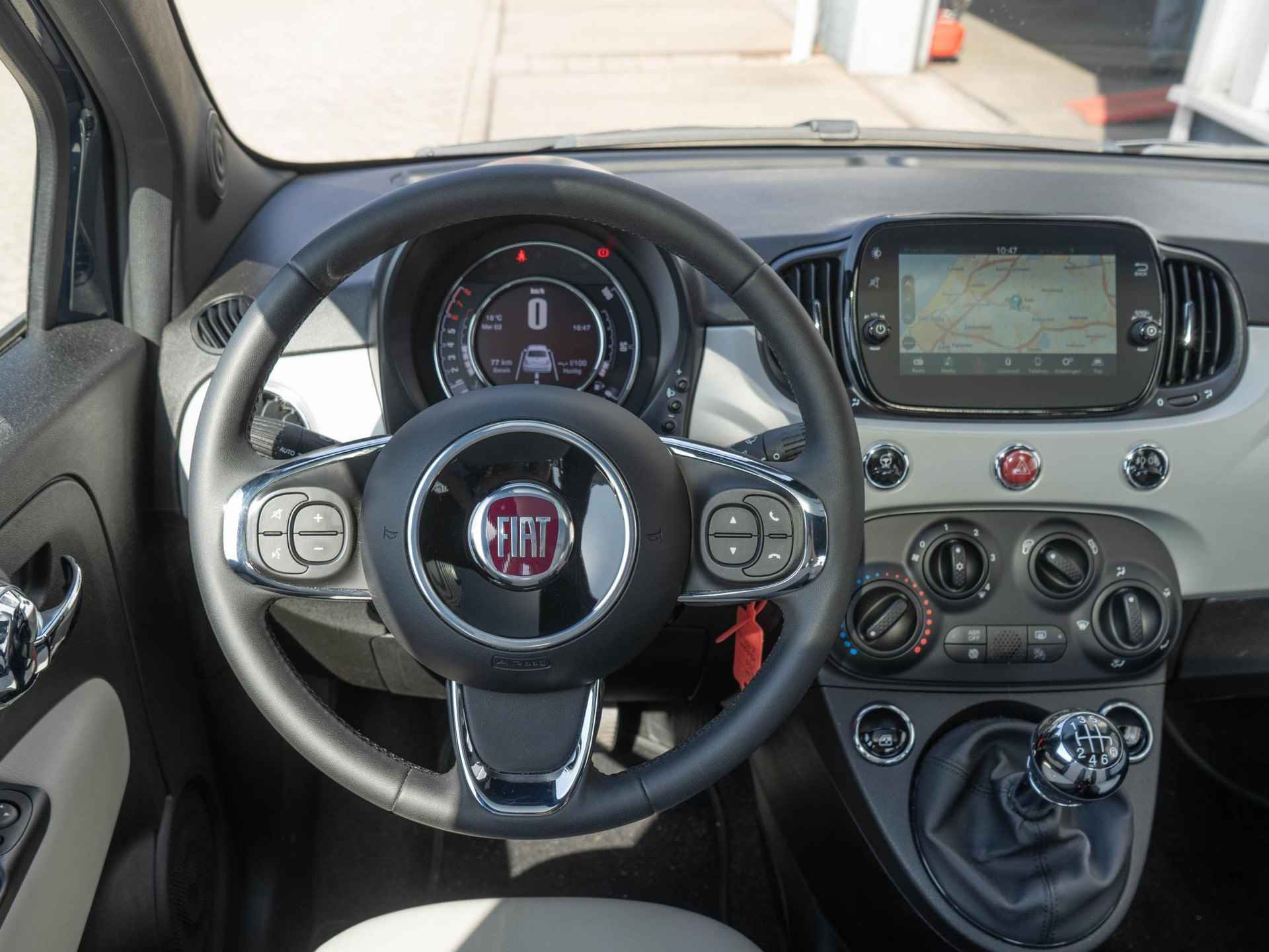 Fiat 500 Hybrid Star | Navi | Airco | Panorama dak | 16" | PDC | Apple Carplay - 3/32