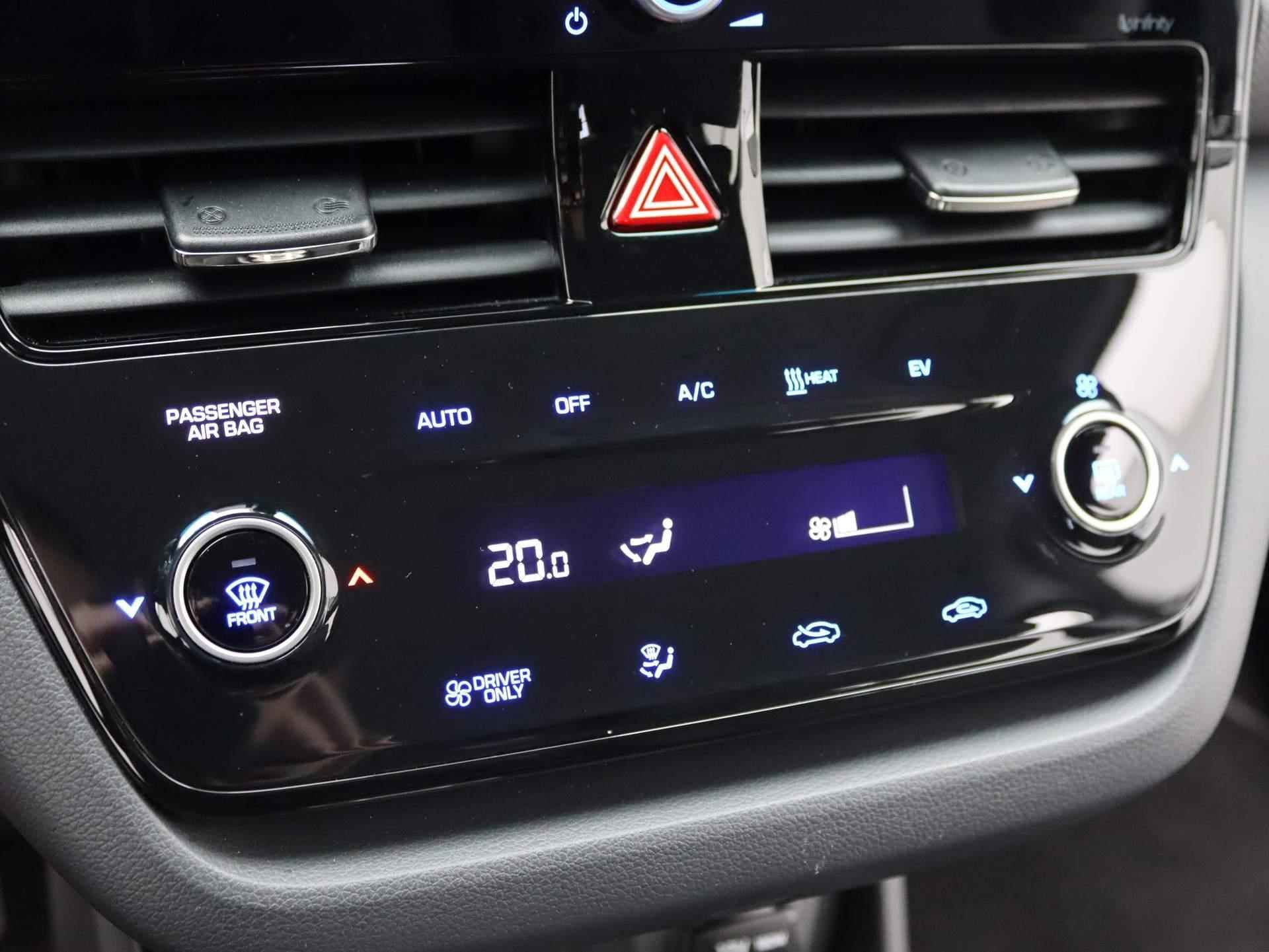 Hyundai IONIQ Premium EV 38 kWh | SEPP subsidie mogelijk | Trekhaak Afneembaar | Airco | Cruise Control | Lederen bekleding | Navigatie | LED | - 18/51
