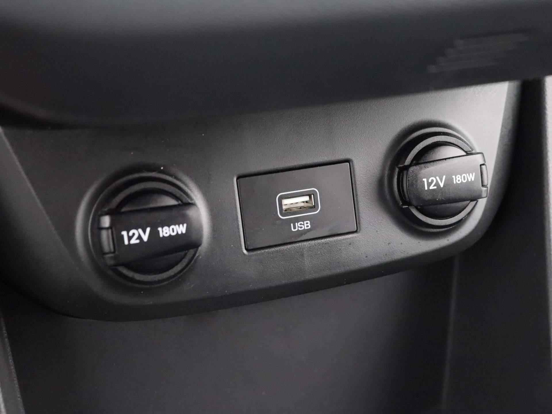 Hyundai IONIQ Premium EV 38 kWh | SEPP subsidie mogelijk | Trekhaak Afneembaar | Airco | Cruise Control | Lederen bekleding | Navigatie | LED | - 19/51