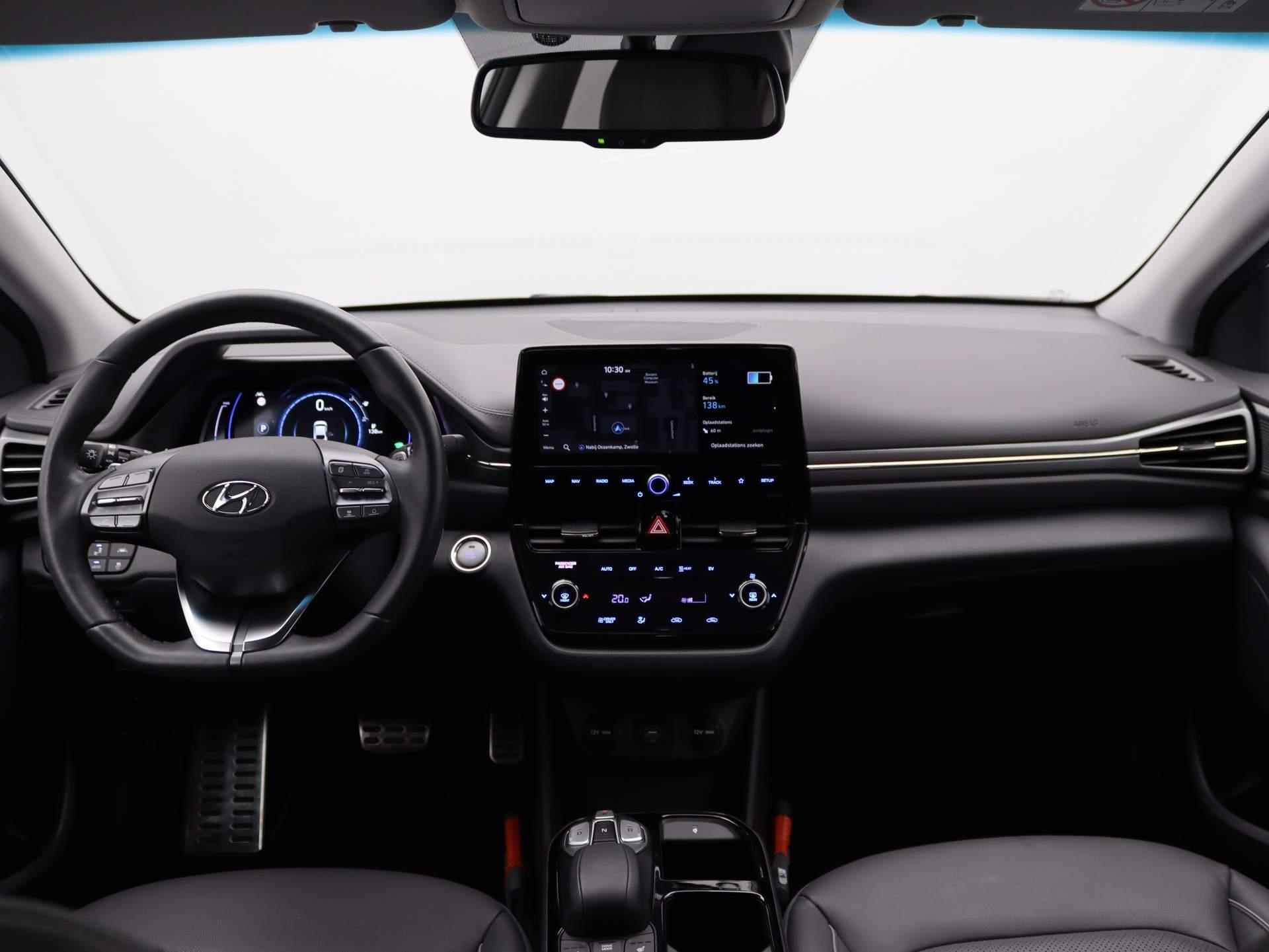 Hyundai IONIQ Premium EV 38 kWh | SEPP subsidie mogelijk | Trekhaak Afneembaar | Airco | Cruise Control | Lederen bekleding | Navigatie | LED | - 32/51