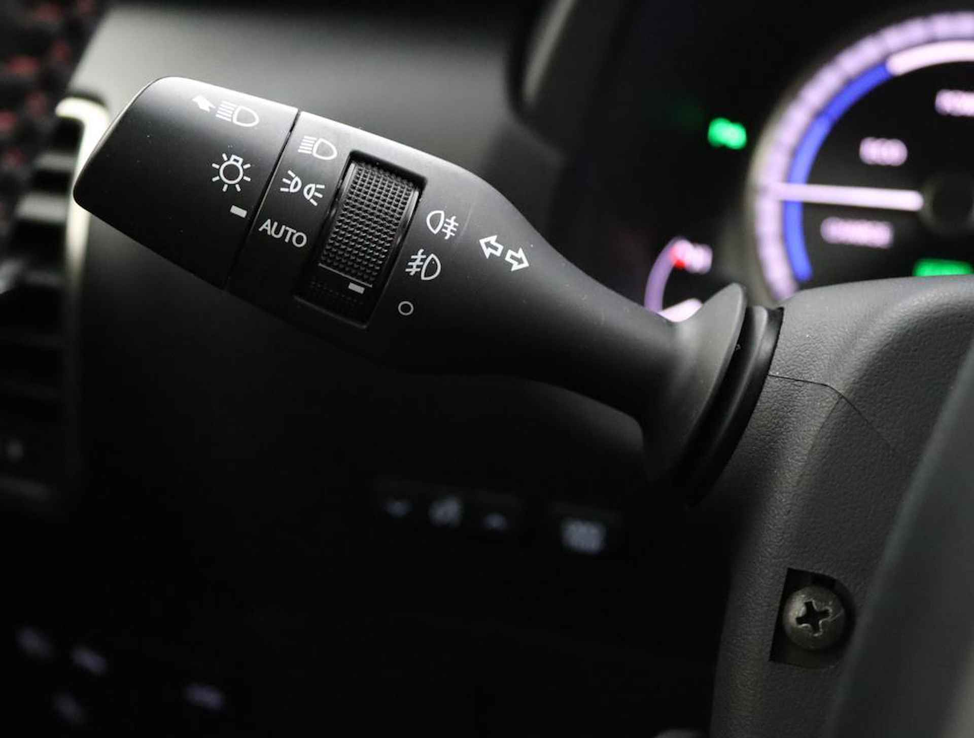 Lexus NX 300h AWD F Sport Line | Dealeronderhouden | Schuif-/kanteldak | Elektronisch sportonderstel | Head-Up Display - 30/67