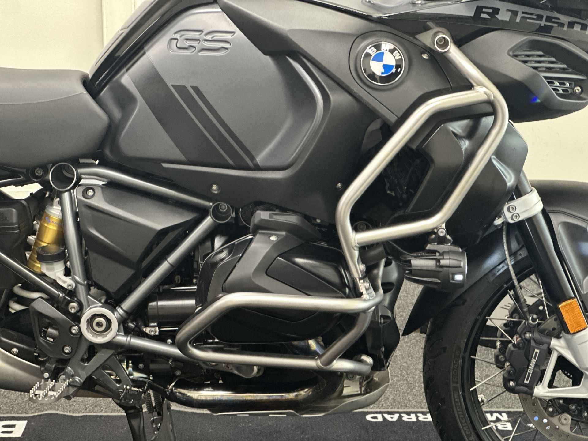 BMW R 1250 GS Adventure Triple Black, Full option ,verlaagde vering 3 koffers 1e eig. BTW ! - 13/19