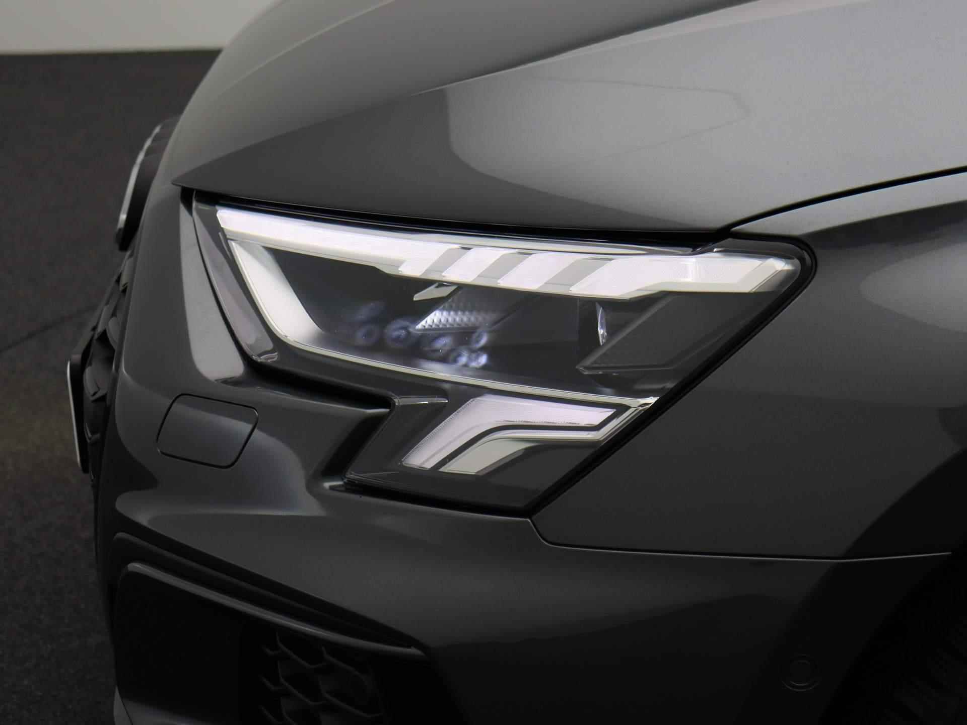 Audi A3 Sportback 45 TFSI e S edition Competition 245 PK | Automaat | S-line interieur | S-line exterieur | Automaat | Navigatie |  Cruise Control | Half-Leder | Parkeersensoren | Stoelverwarming | Lichtmetalen velgen | Climate Control | Fabrieksgarantie | - 16/46