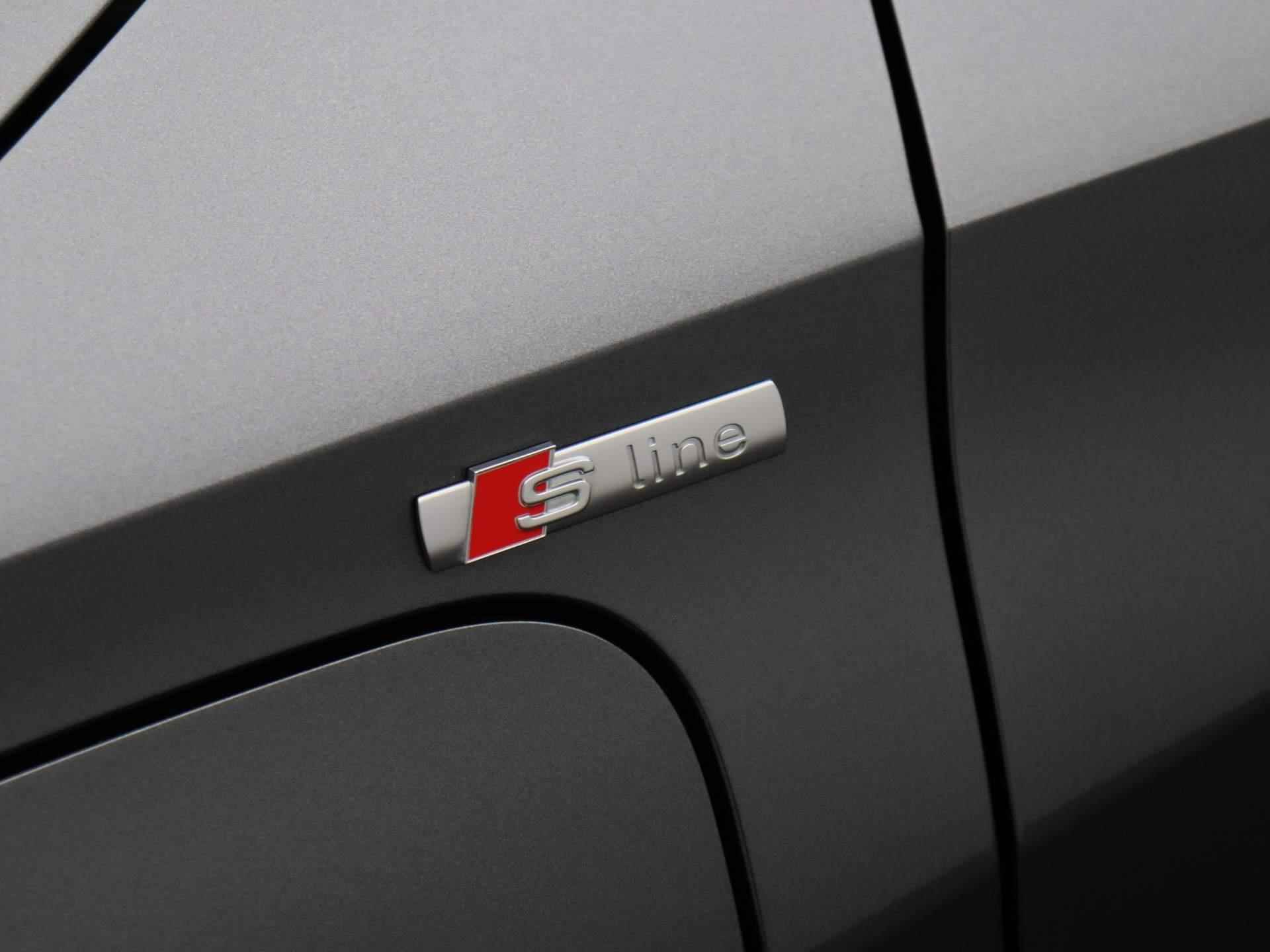 Audi A3 Sportback 45 TFSI e S edition Competition 245 PK | Automaat | S-line interieur | S-line exterieur | Automaat | Navigatie |  Cruise Control | Half-Leder | Parkeersensoren | Stoelverwarming | Lichtmetalen velgen | Climate Control | Fabrieksgarantie | - 17/46