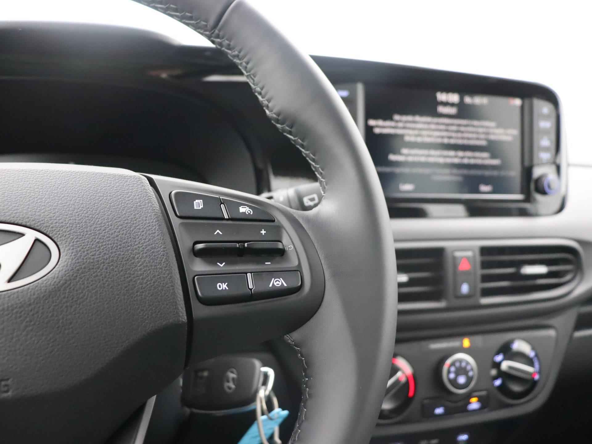 Hyundai i10 1.0 Comfort Smart 5-zits Aut. | Incl. €1000,- Voorraadactie! | Navigatie | Camera | Apple Carplay | Android Auto | Cruise control | Airco | - 14/30