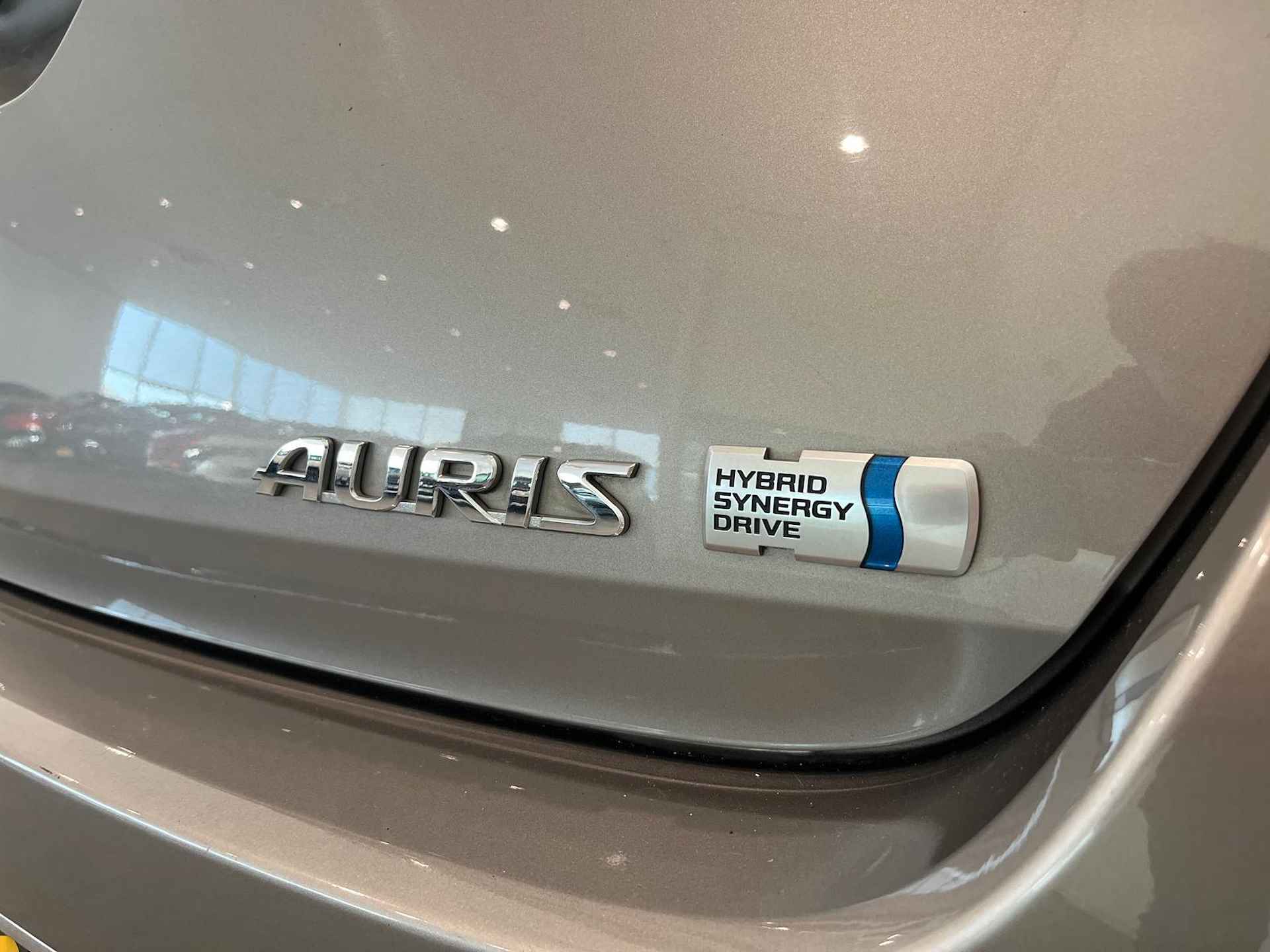 Toyota Auris 1.8 Hybrid Comfort CLIMA | CRUISE | NAVI | CAMERA | TREKHAAK | - 30/37