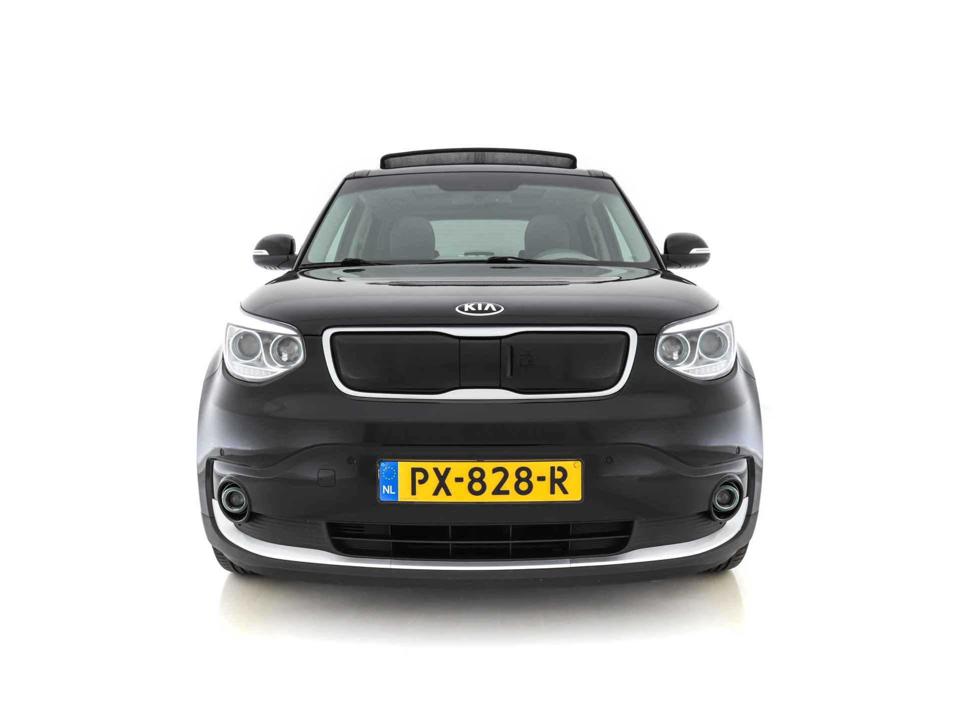 Kia Soul EV Executive-Plus-Line (INCL-BTW) Aut  *PANO | NAPPA-LEATHER | LED-LIGHTS | NAVI-FULLMAP |  CAMERA | KEYLESS | ECC | PDC | CRUISE | DAB | DIGI-COCKPIT | COMFORT-SEATS | 16"ALU* - 2/34